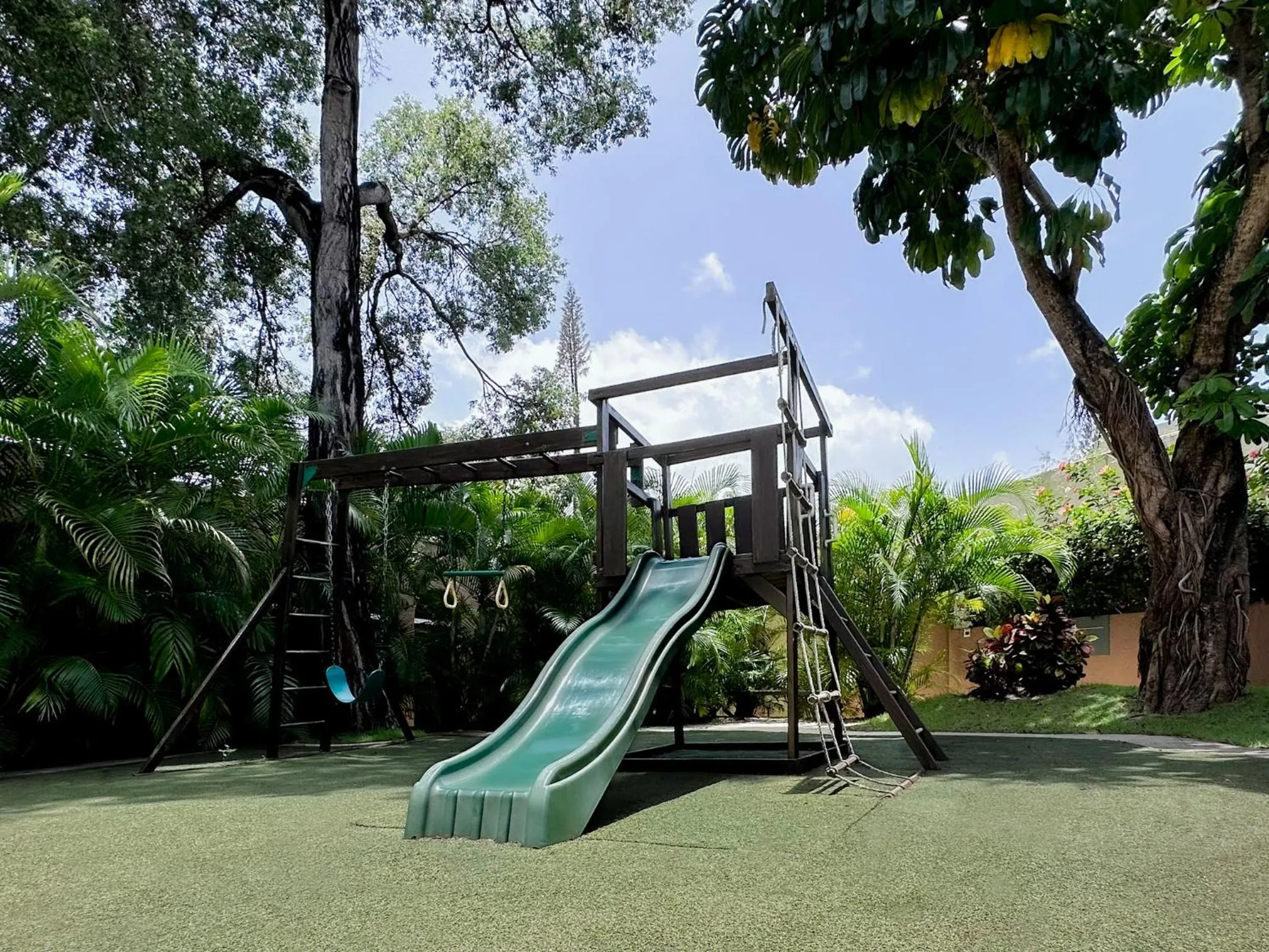 children in Barceló Santo Domingo
