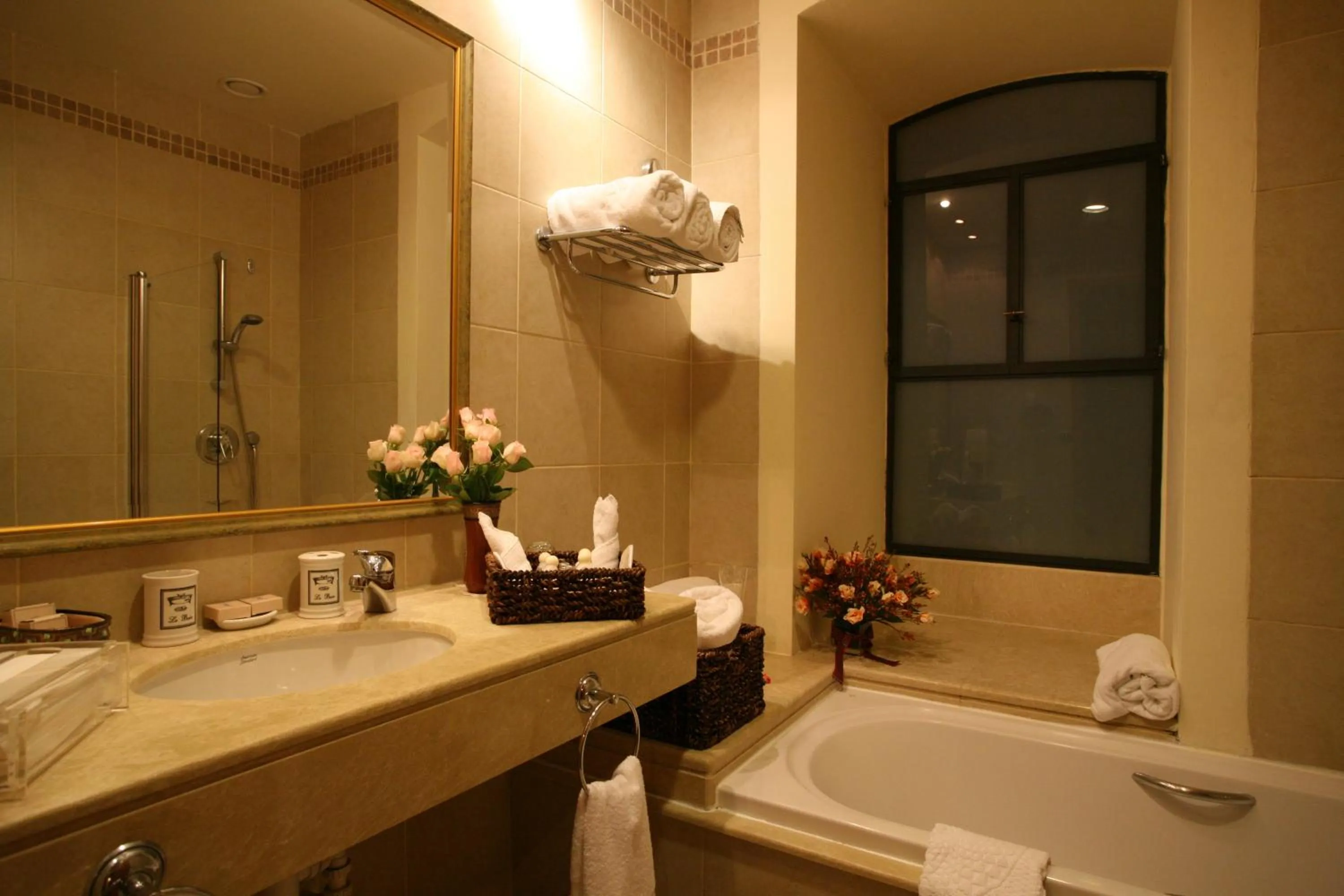 Bathroom in The Scots Hotel