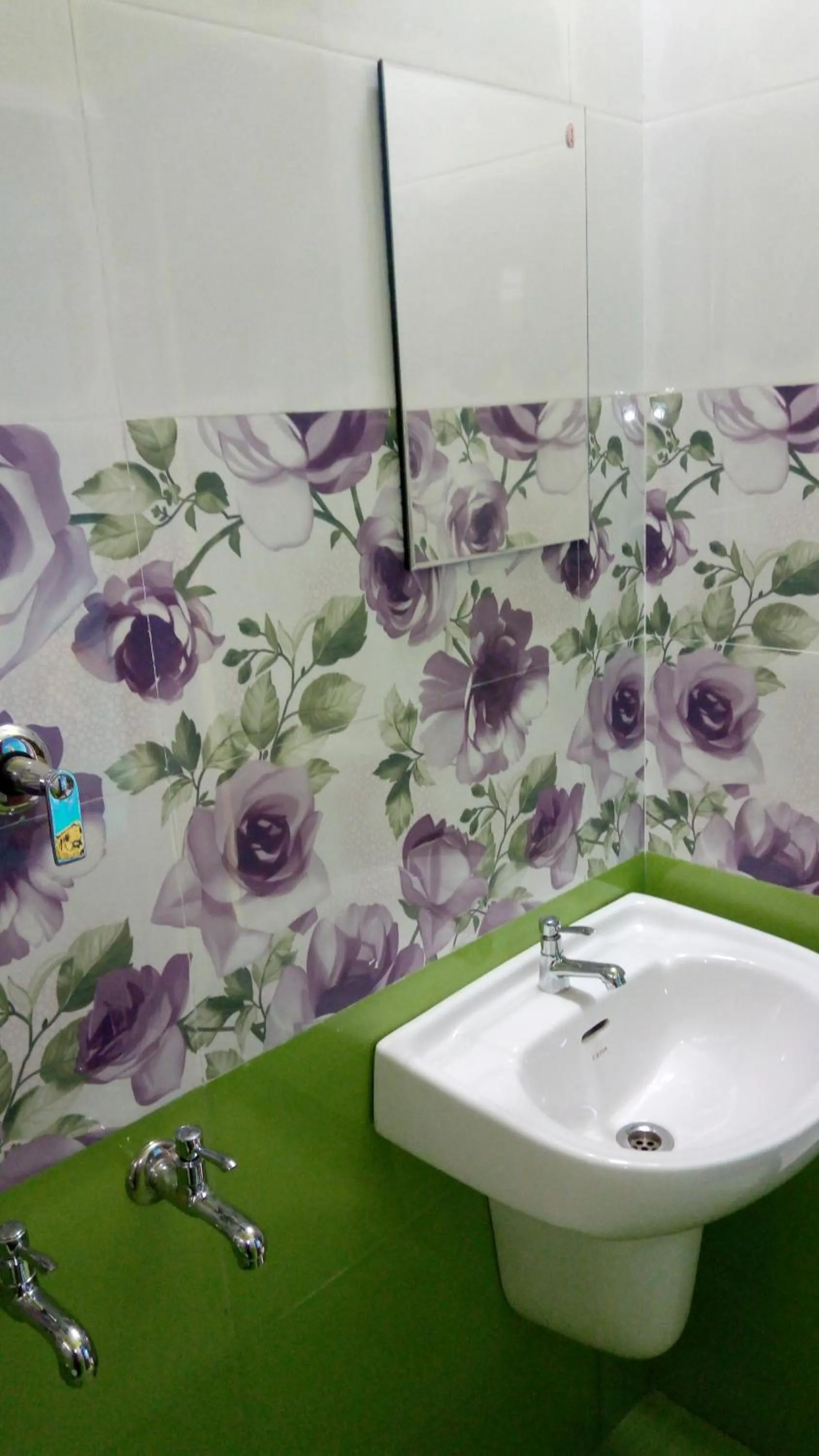 Bathroom in Cukoos Nest