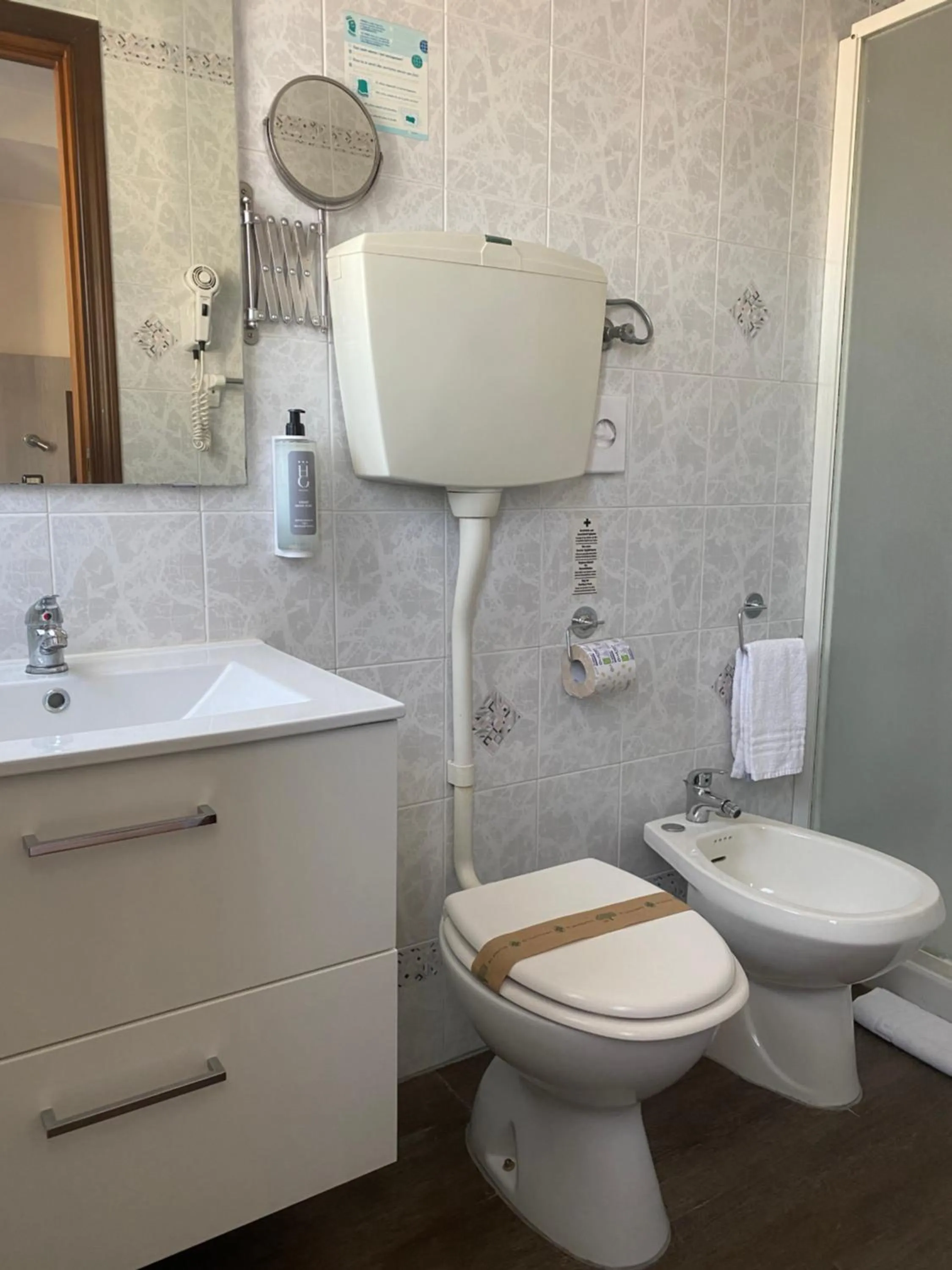 Bathroom in Golf Hotel