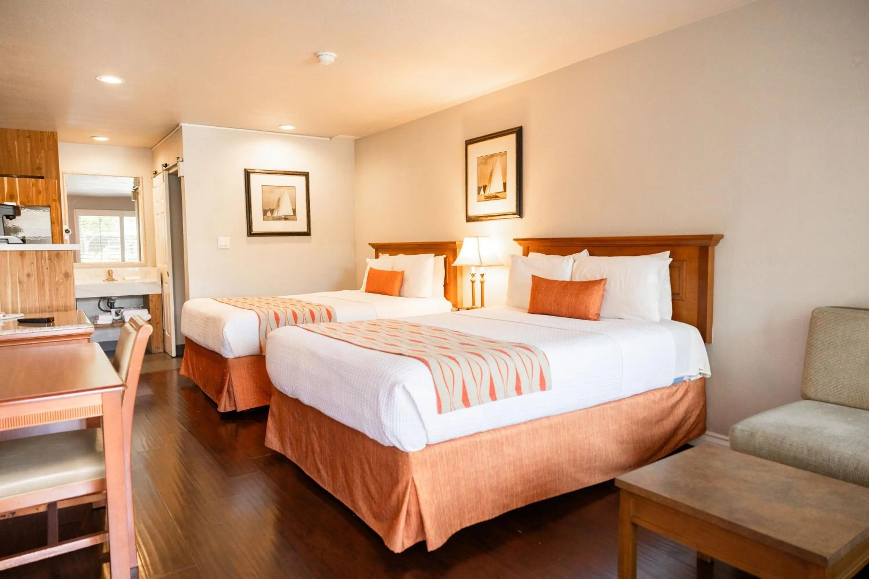 Bedroom, Bed in Alamo Inn and Suites - Convention Center