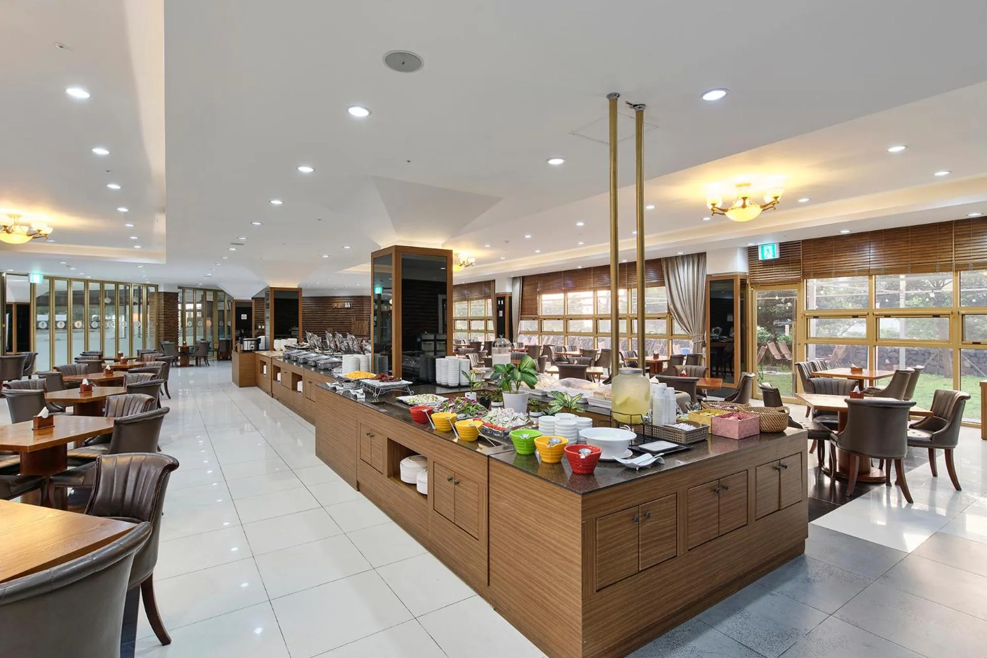 Restaurant/places to eat in Shin Shin Hotel Jeju City