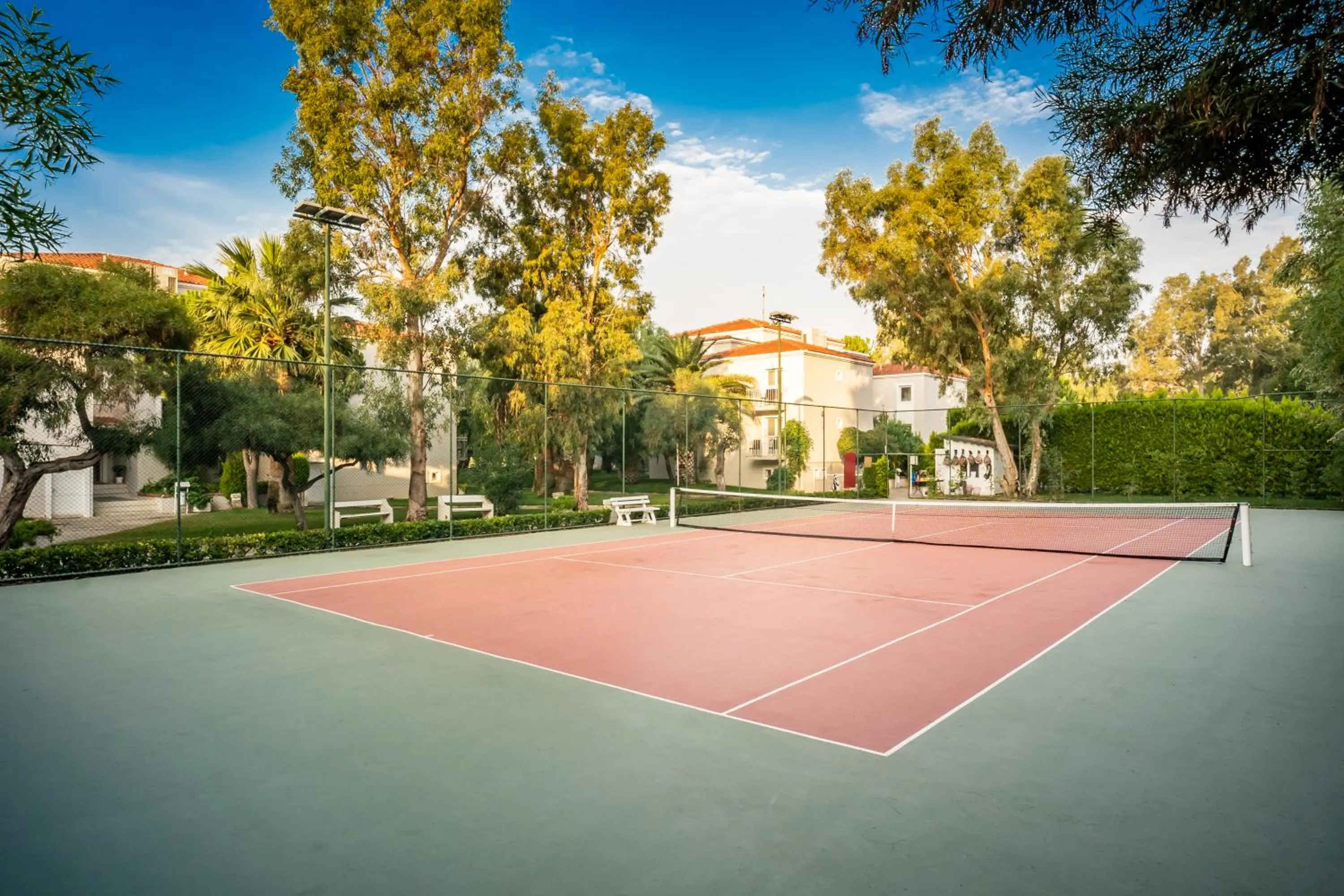 Tennis court in Mark Warner Phokaia Beach Resort