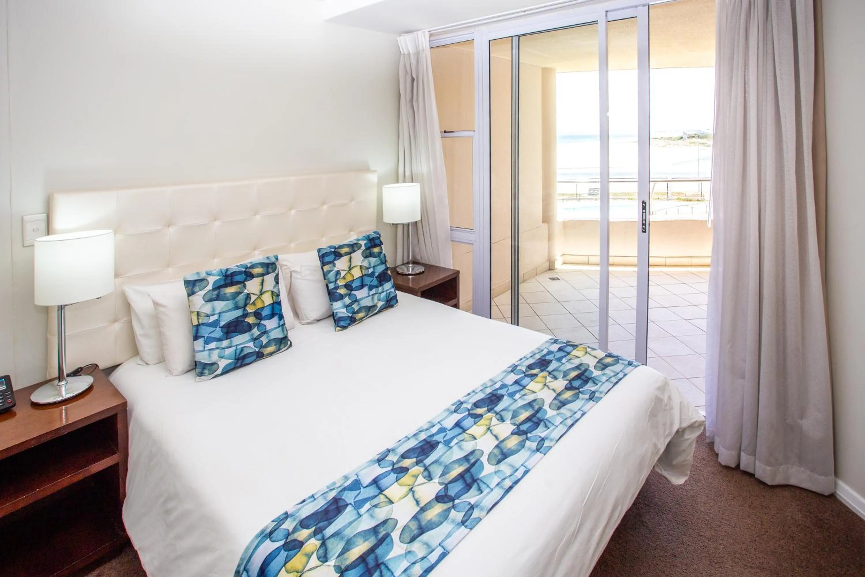 Bedroom, Bed in Lagoon Beach Hotel Apartments