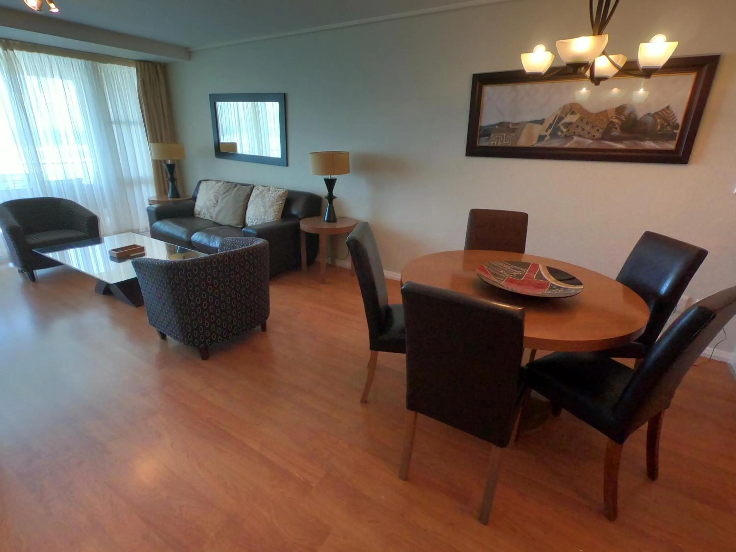 Lagoon Beach Hotel Apartments