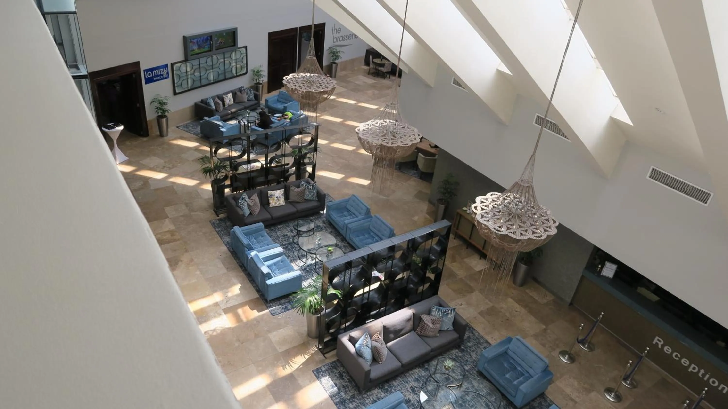 Lobby or reception in Lagoon Beach Hotel Apartments