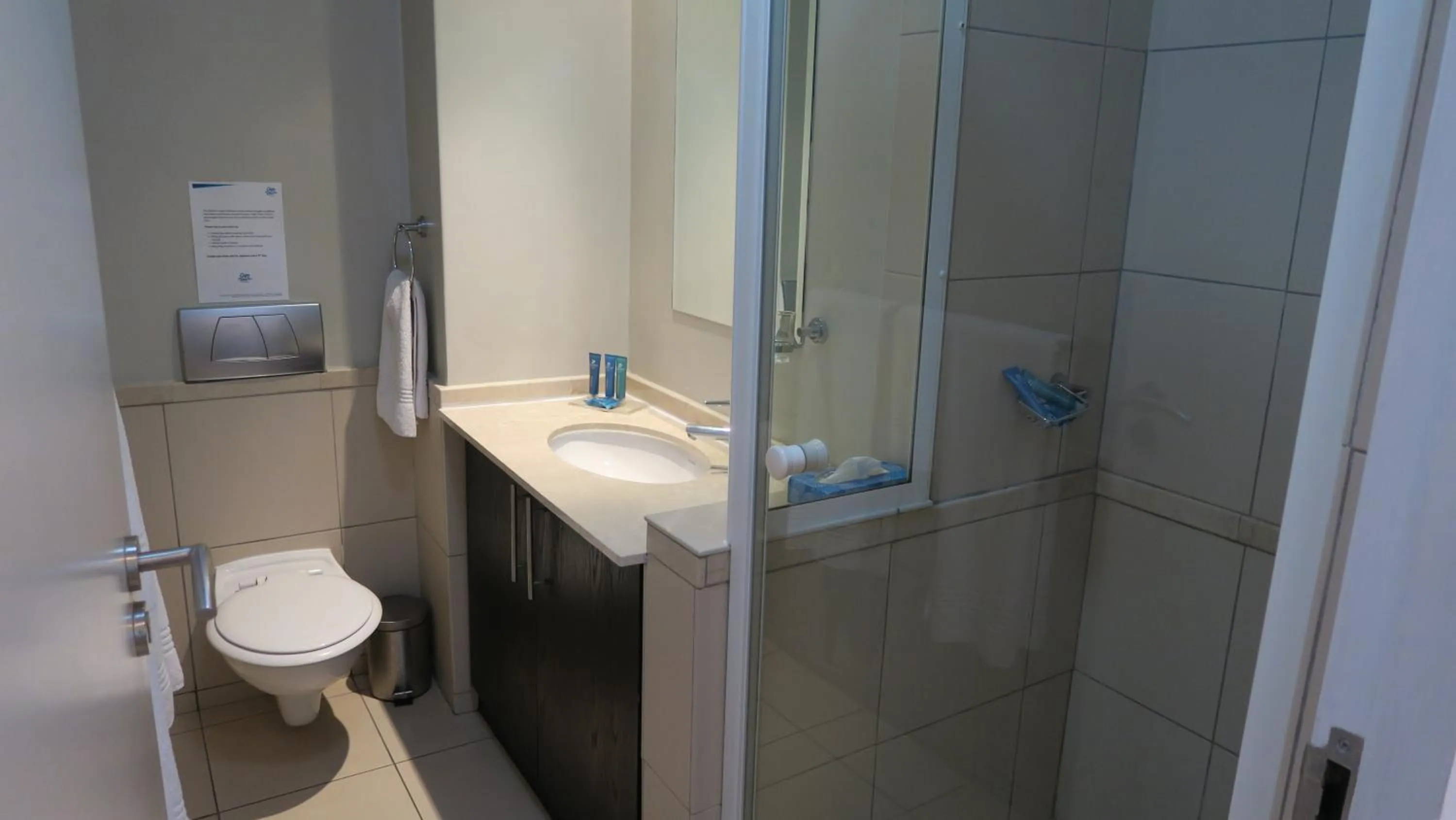 Bathroom in Lagoon Beach Hotel Apartments