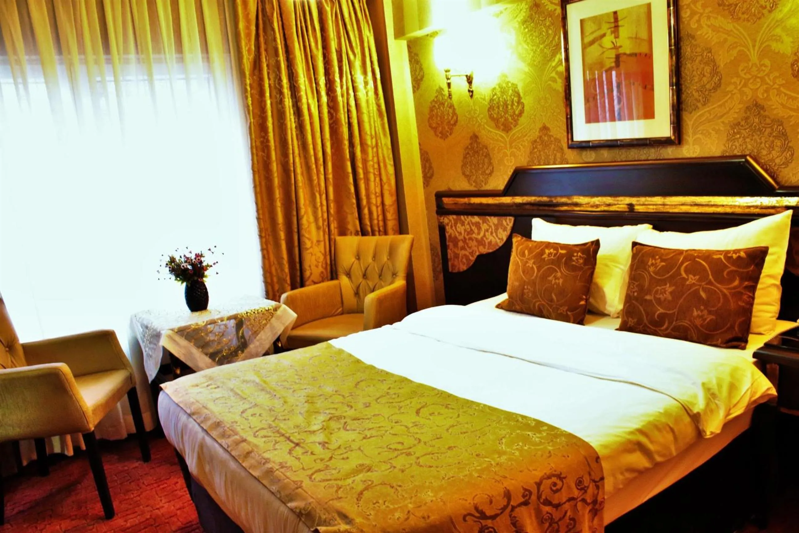 Bed in Sultanahmet Park Hotel