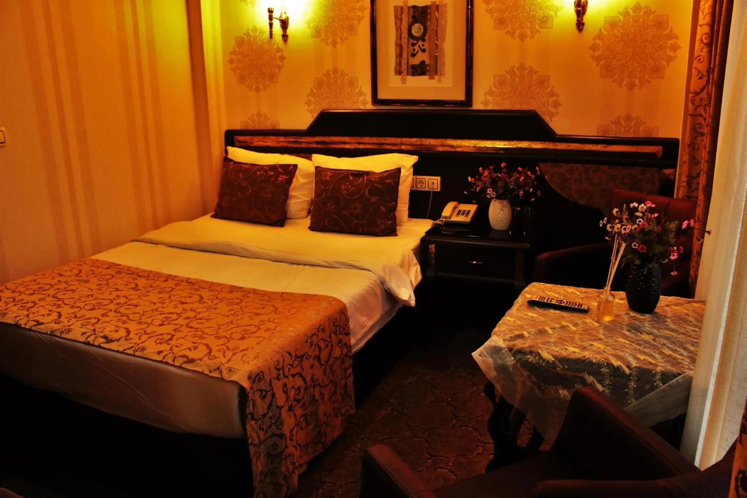 Photo of the whole room, Bed in Sultanahmet Park Hotel