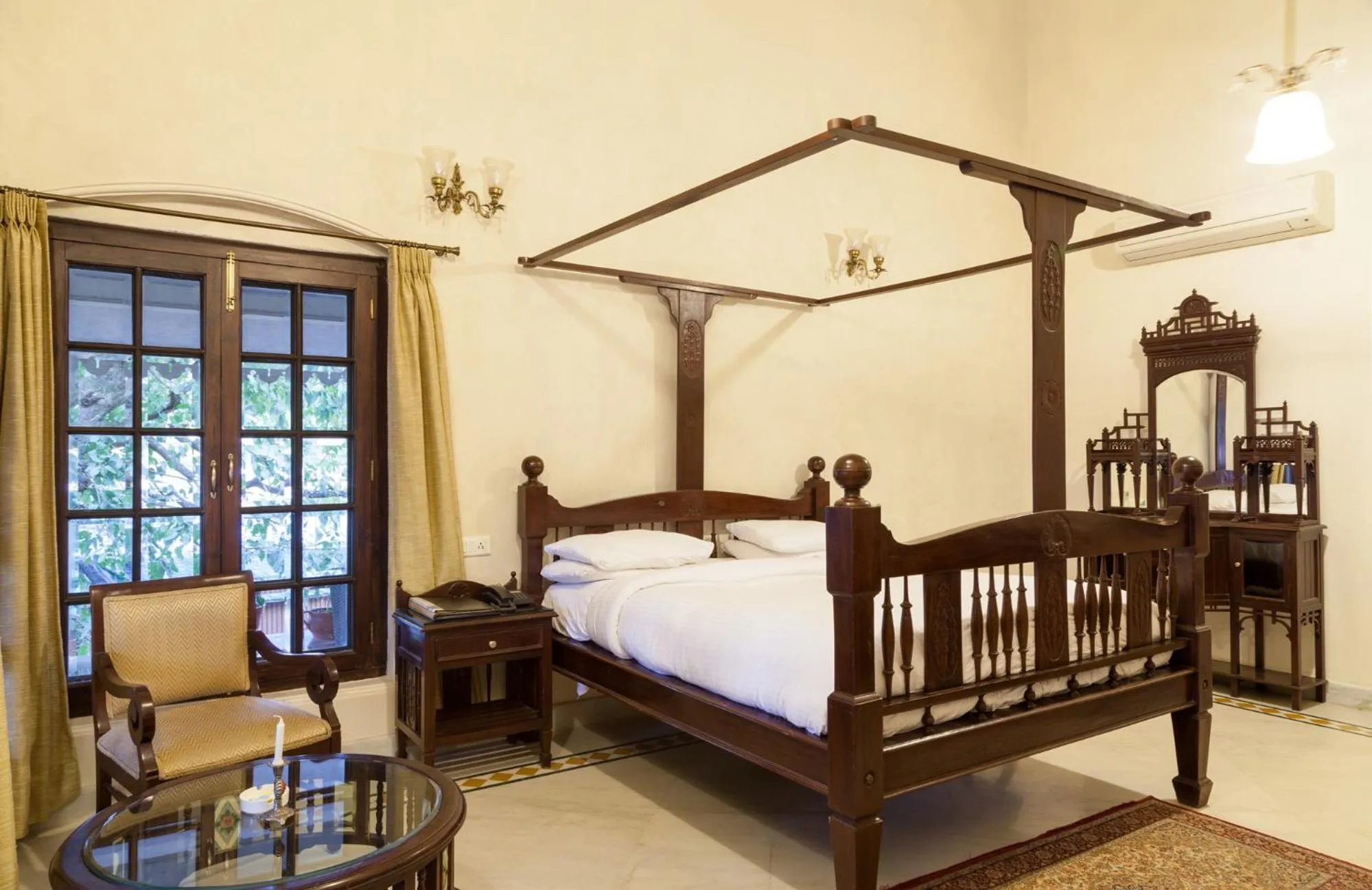 Bed in WelcomHeritage Golf View