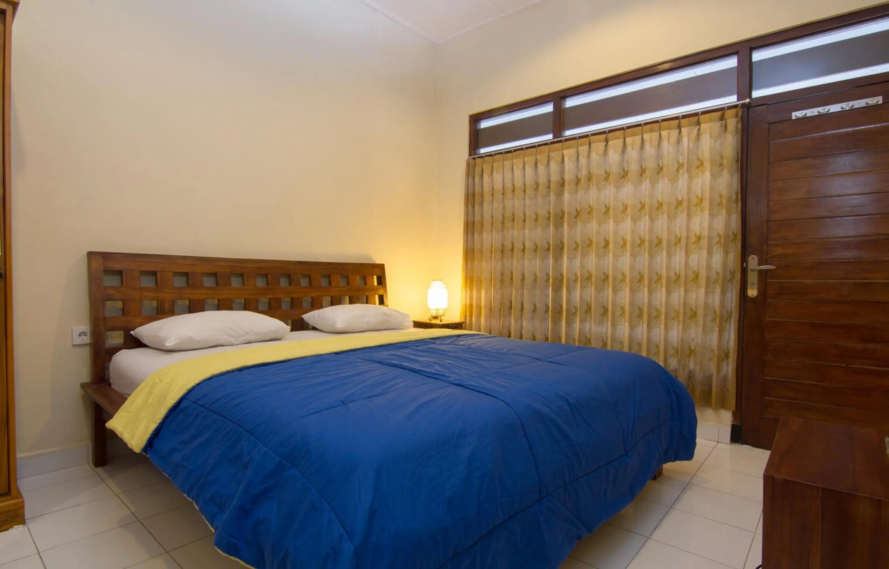 Bed in Pondok Nuri Homestay