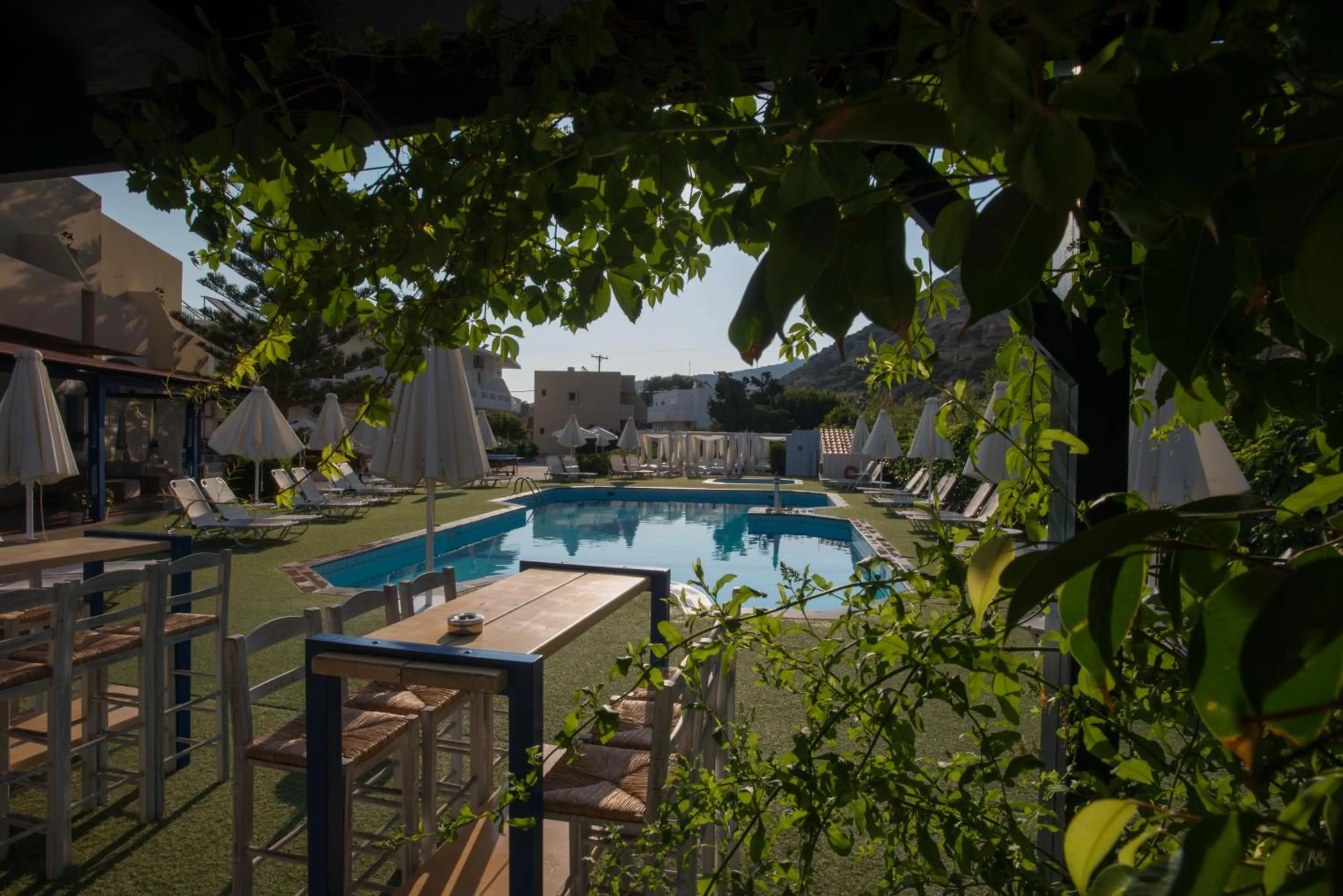 Swimming pool in Fragiskos Hotel