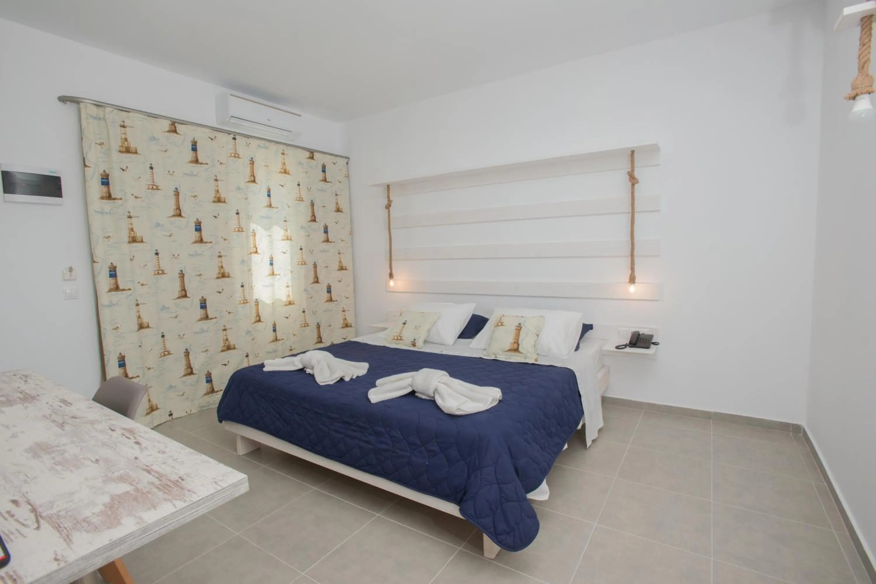 Bedroom, Bed in Fragiskos Hotel