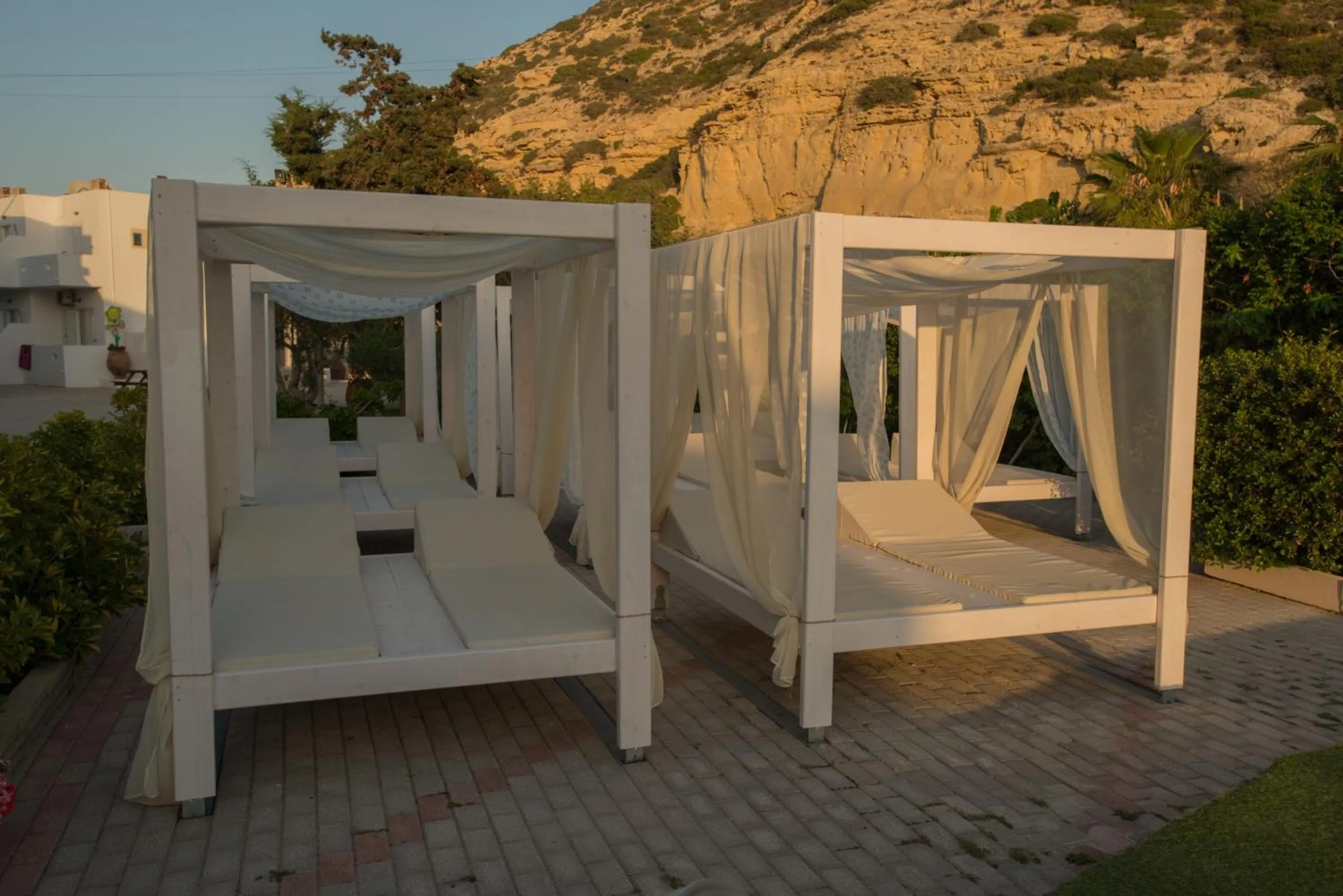 Swimming pool in Fragiskos Hotel