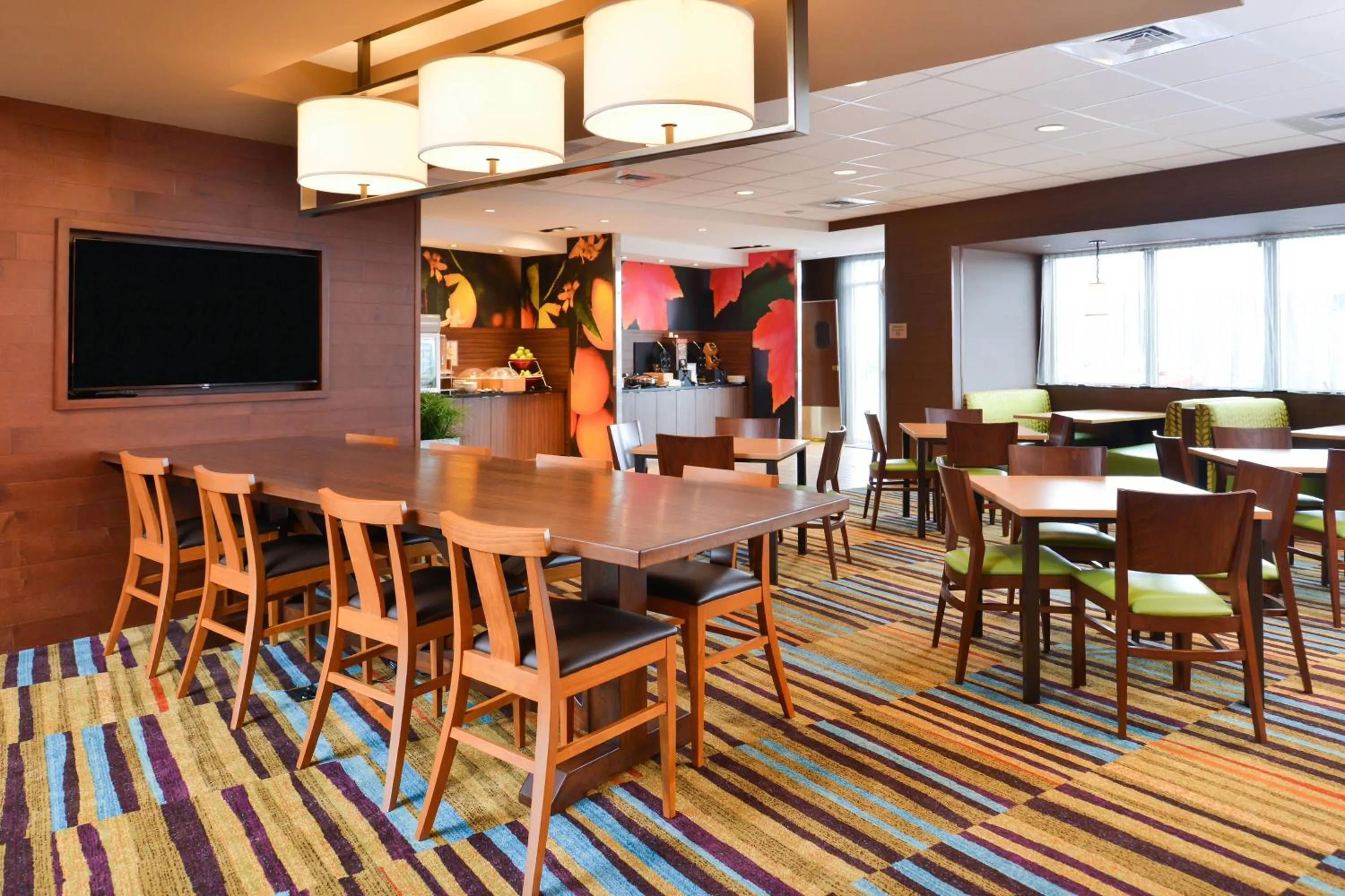 Restaurant/places to eat in Fairfield Inn & Suites by Marriott Warrensburg