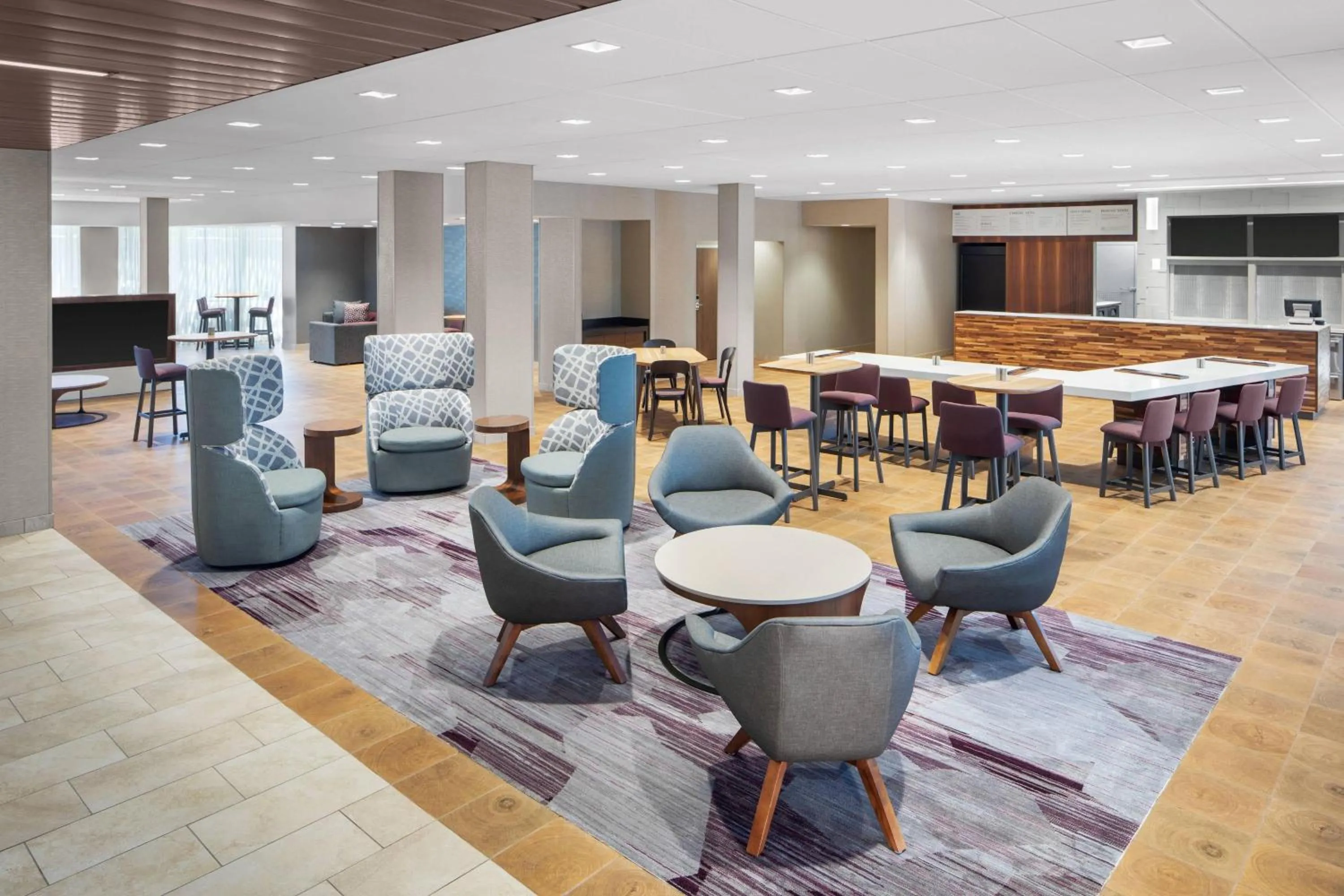 Lounge or bar in Courtyard by Marriott Wayne Fairfield