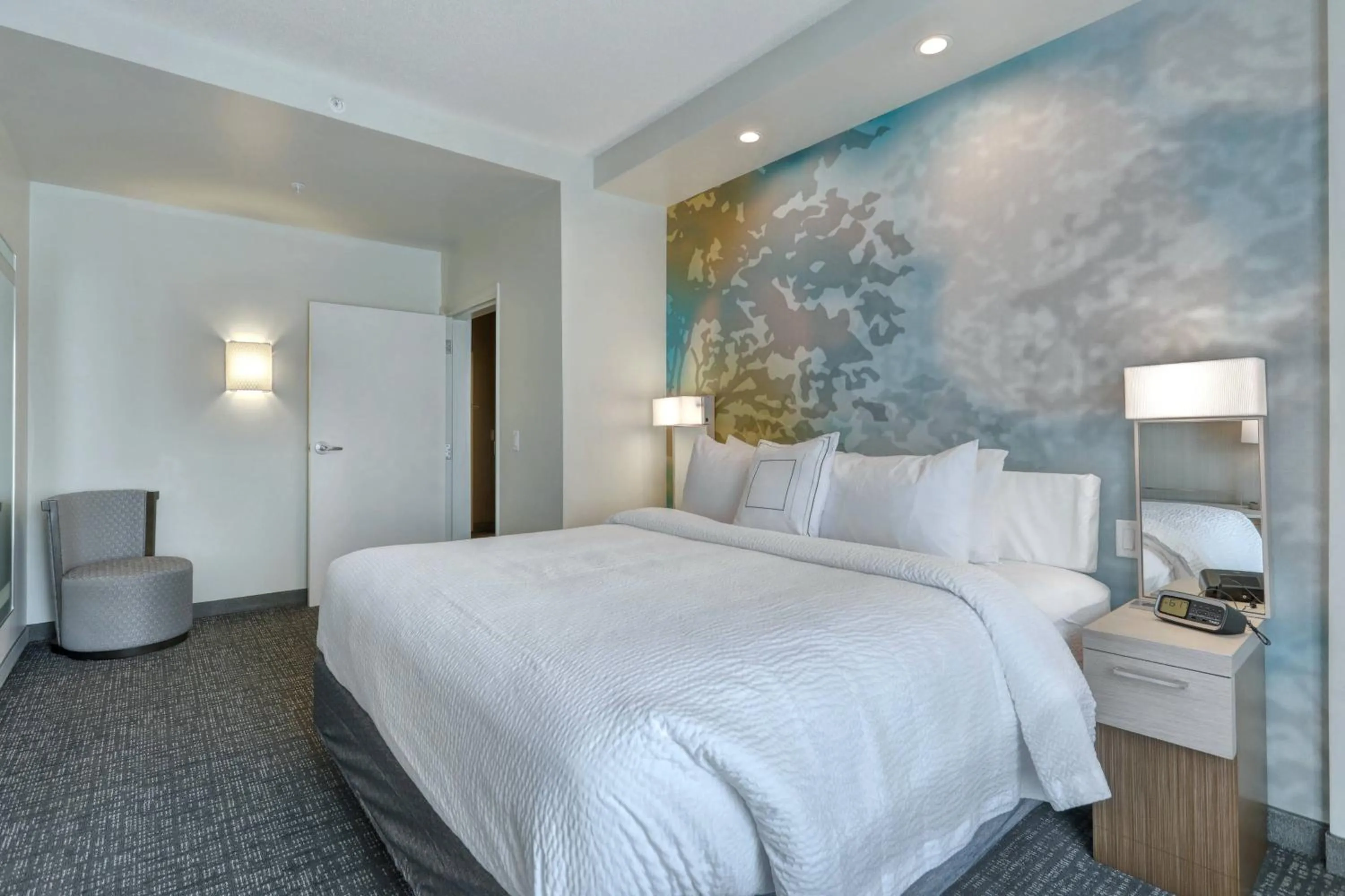 Photo of the whole room, Bed in Courtyard by Marriott Deptford