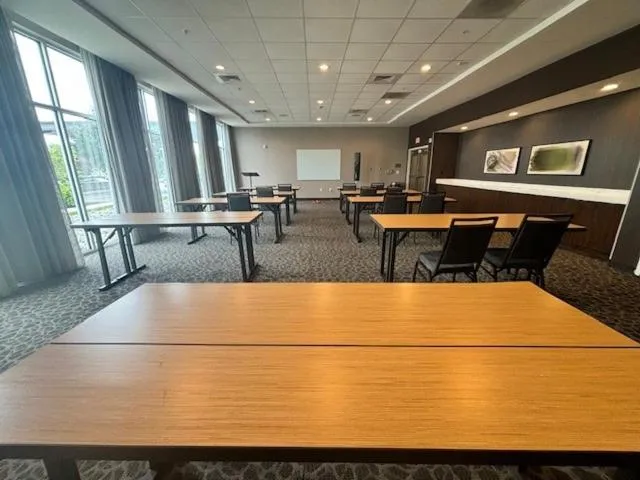 Meeting/conference room in Courtyard by Marriott Deptford