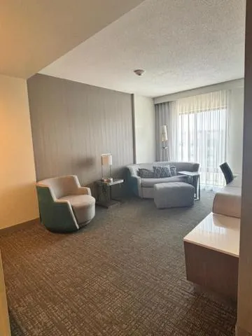 TV and multimedia in Courtyard by Marriott Deptford