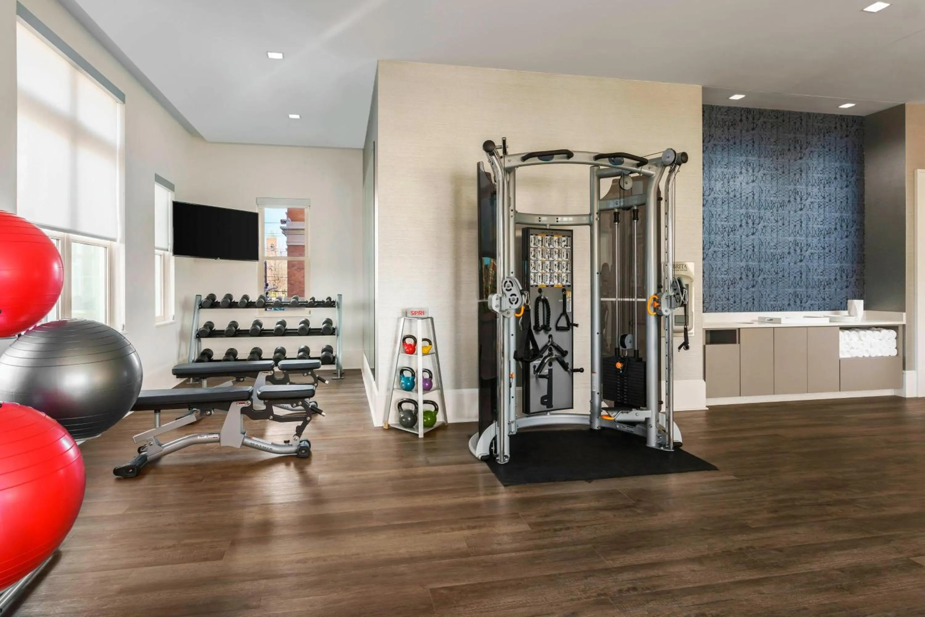 Fitness centre/facilities in AC Hotel by Marriott Spartanburg