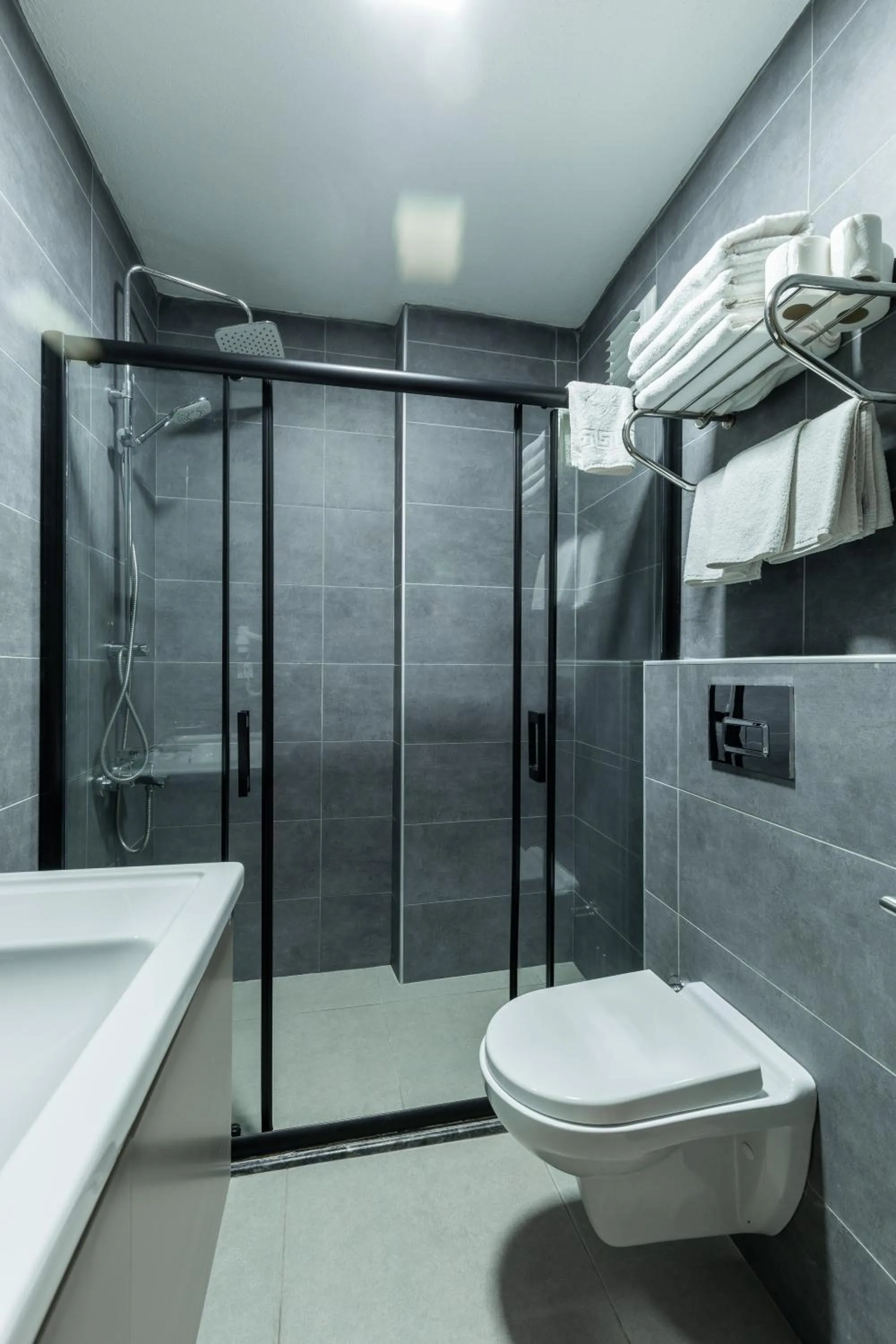 Shower in Seher HOTEL