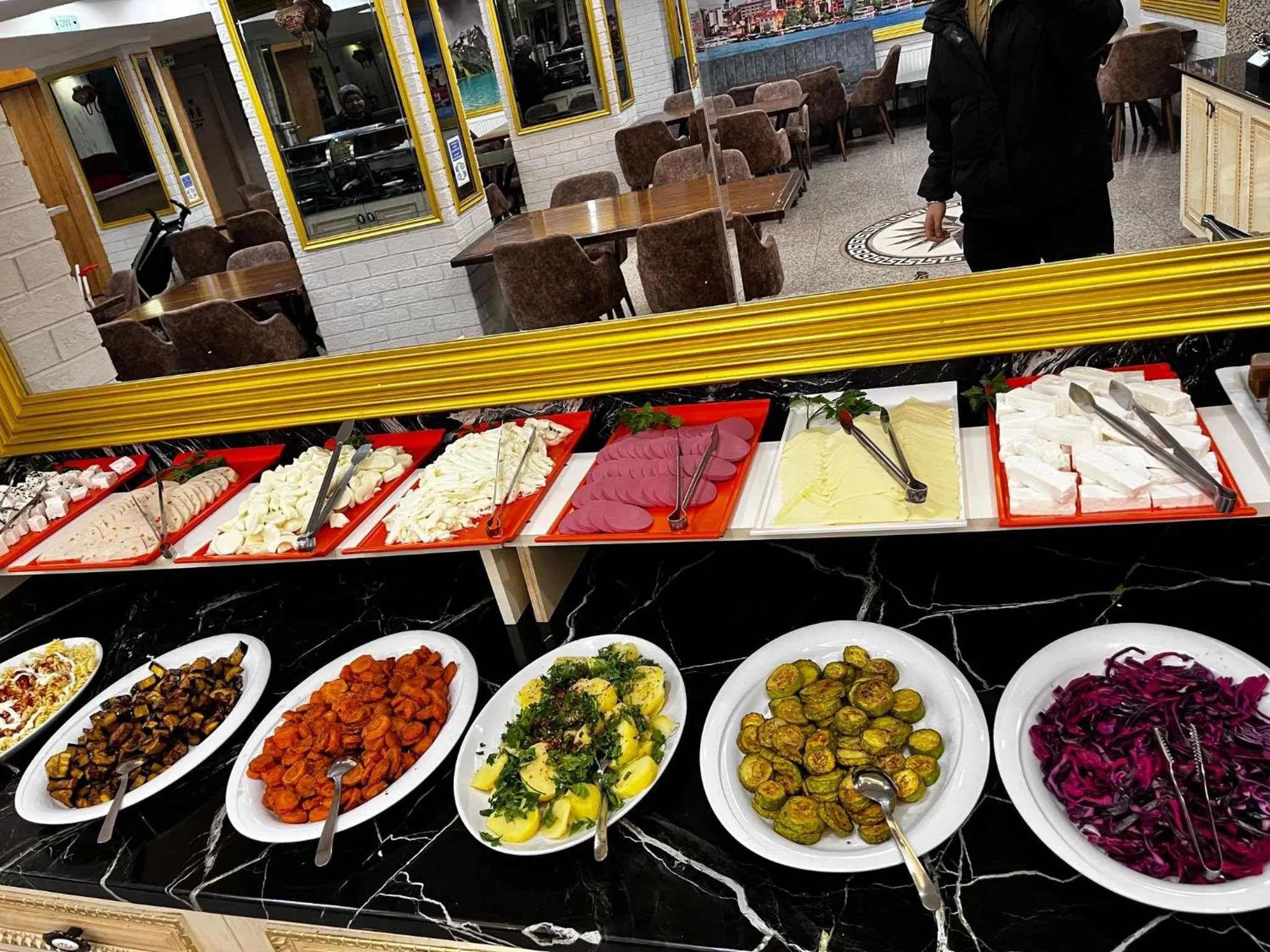 Food and drinks in Seher HOTEL