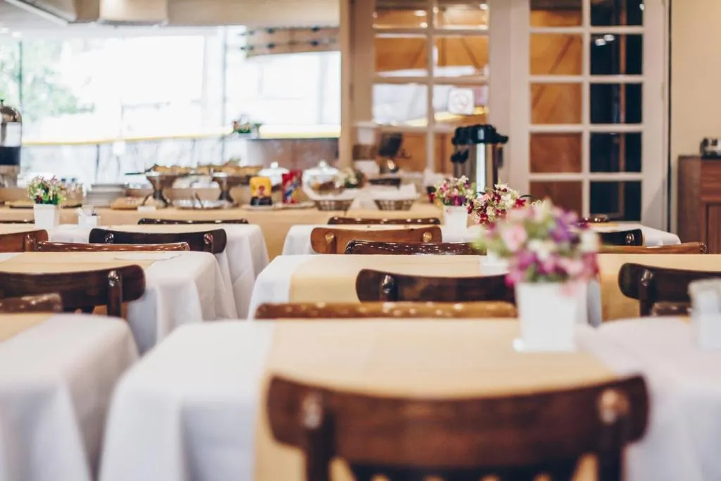 Restaurant/places to eat in Tower Icaraí Hotel