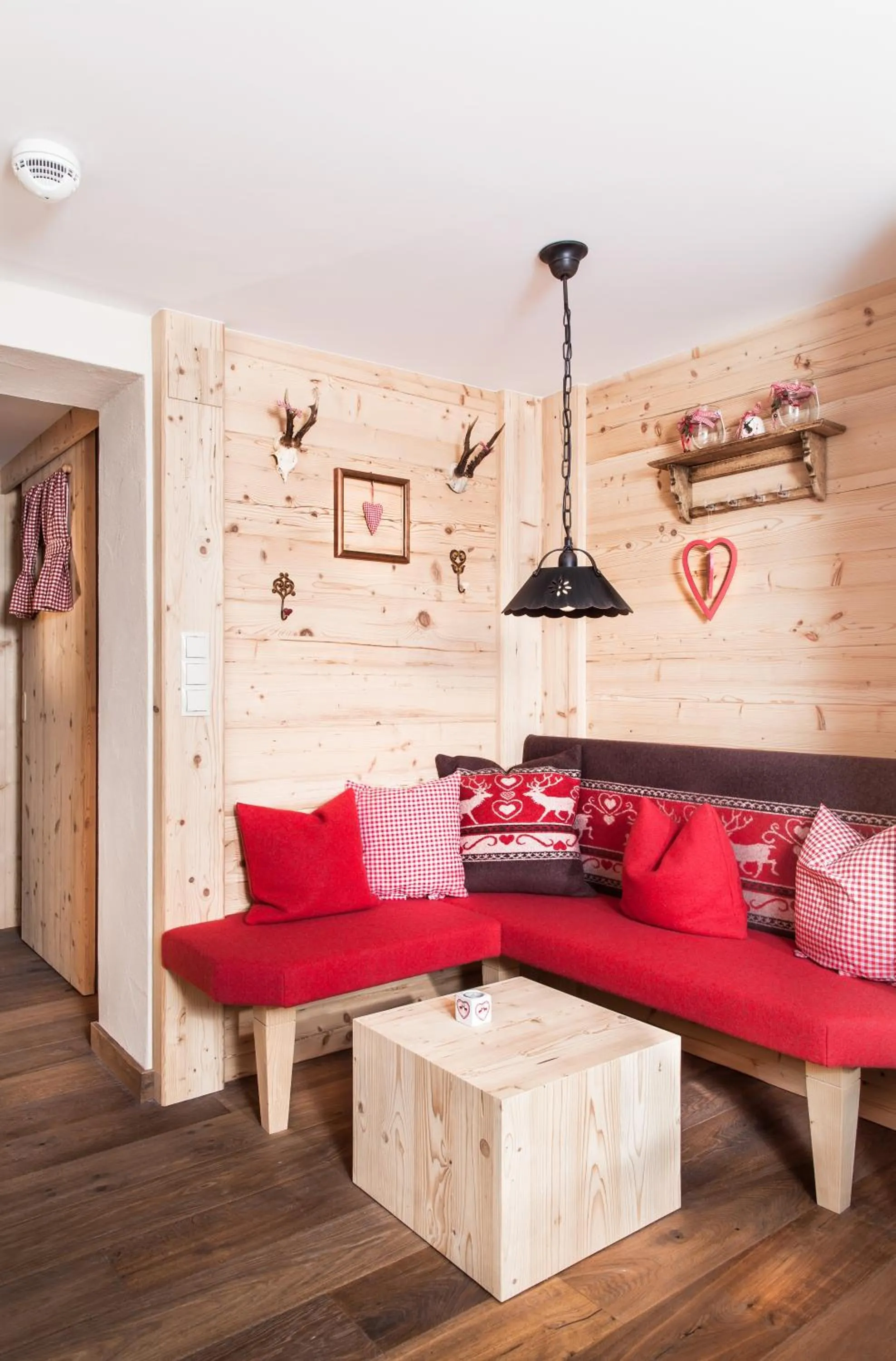 Photo of the whole room in Hotel Alpenfriede