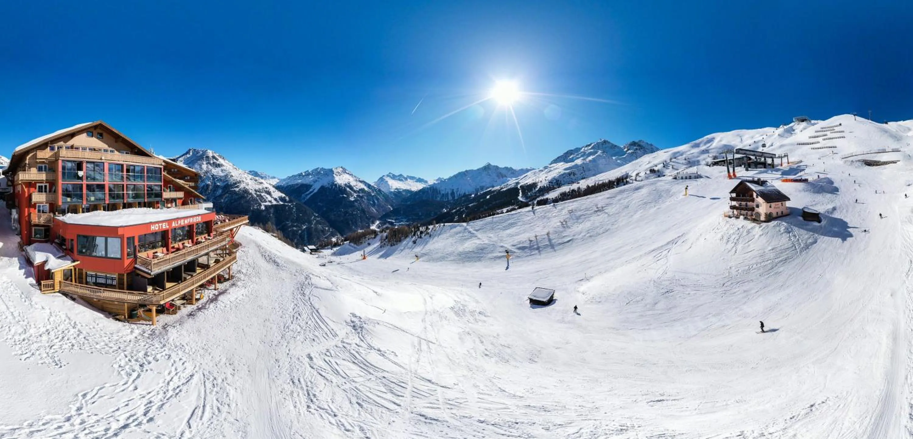 Property building in Hotel Alpenfriede