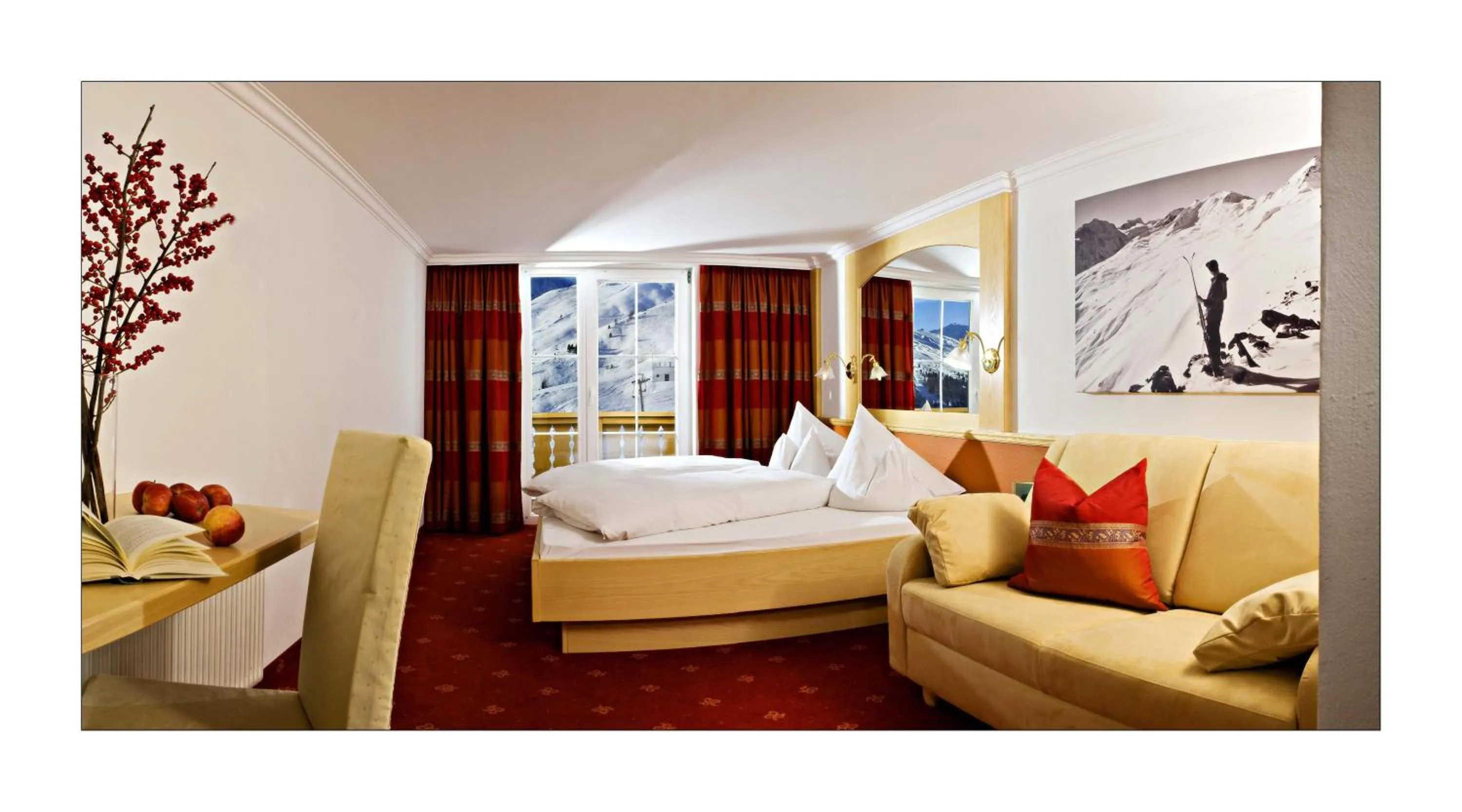 Photo of the whole room, Bed in Hotel Alpenfriede