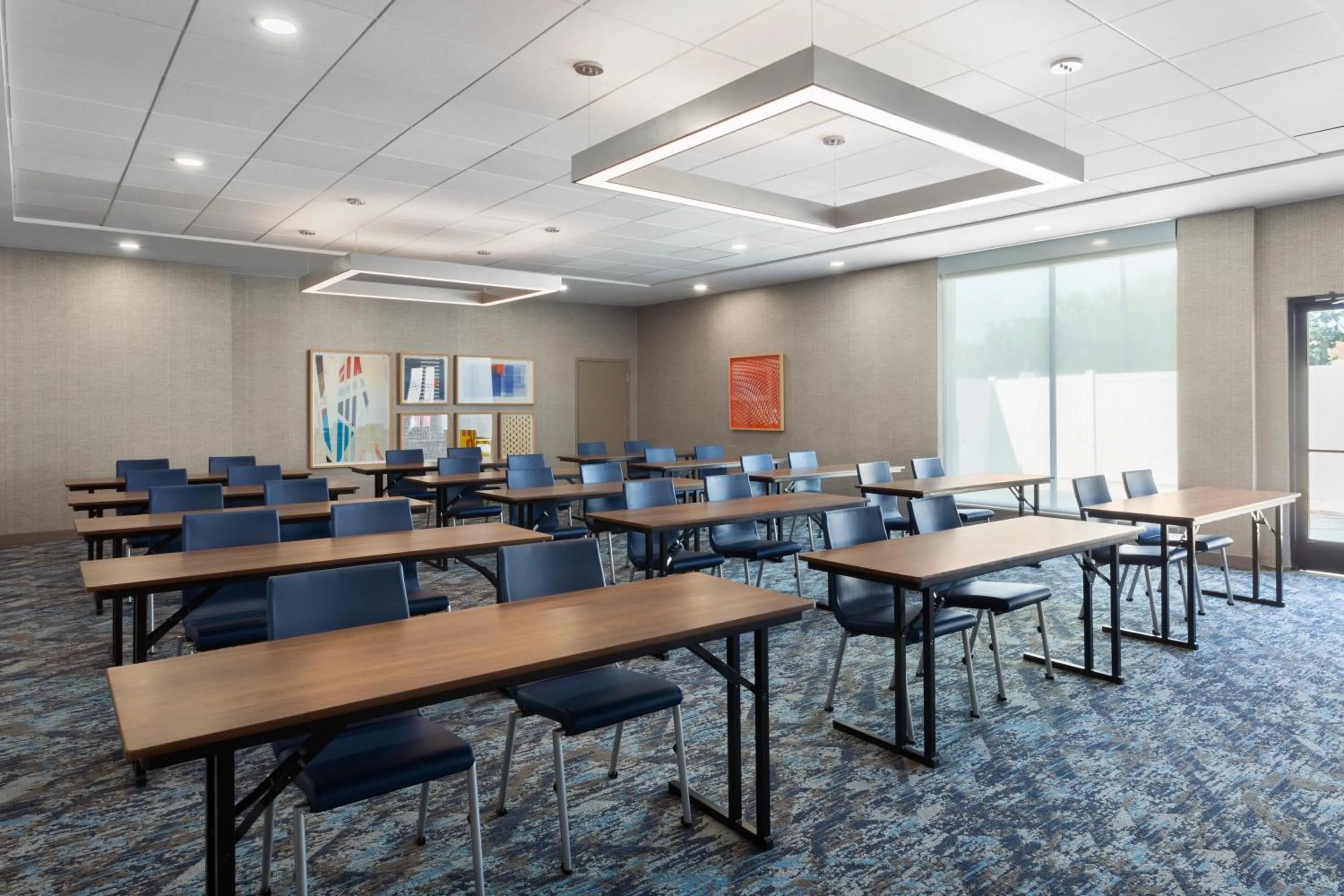 Meeting/conference room in Holiday Inn Express Atlanta Airport - North by IHG