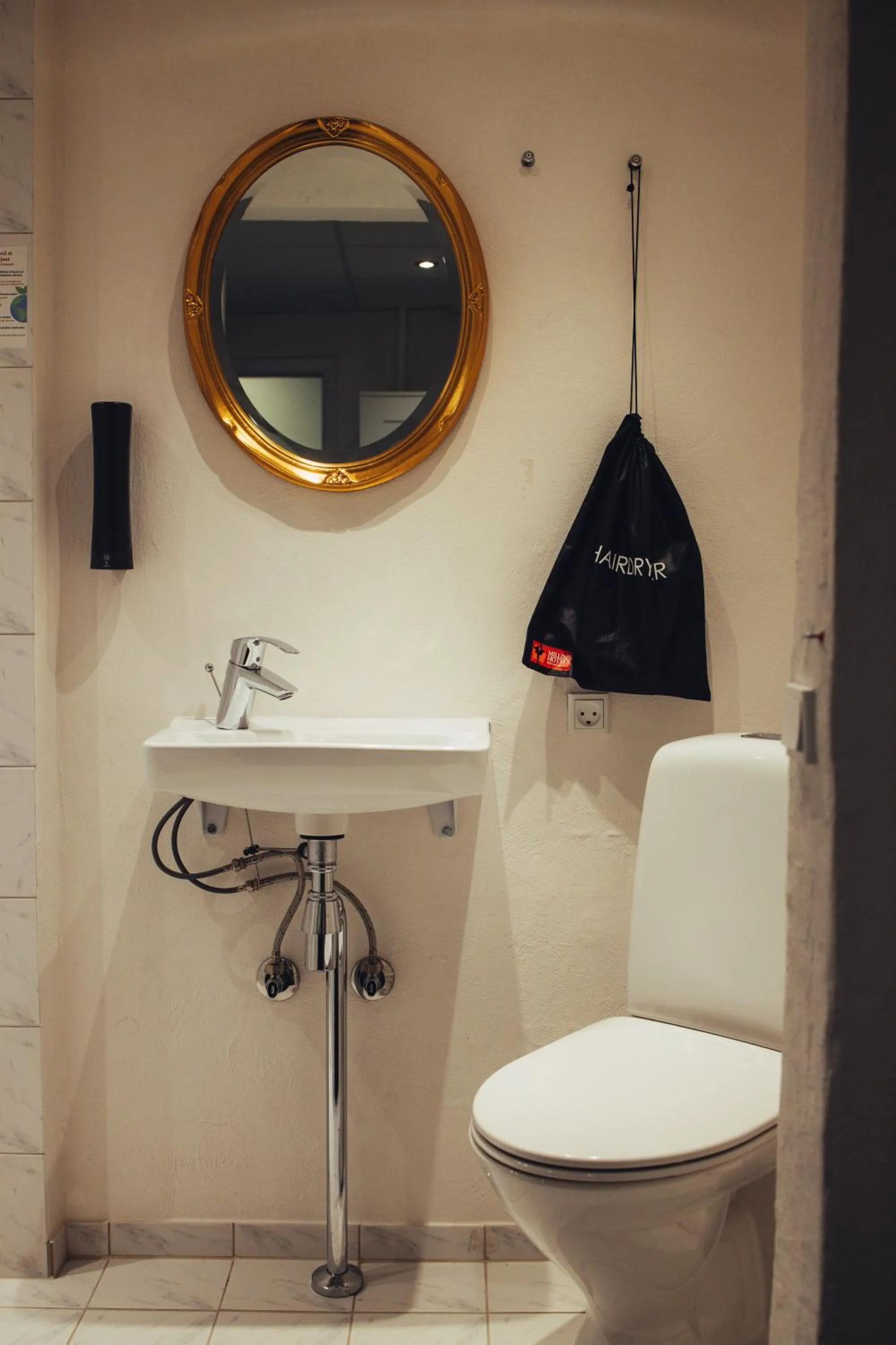 Bathroom in Milling Hotel Gestus