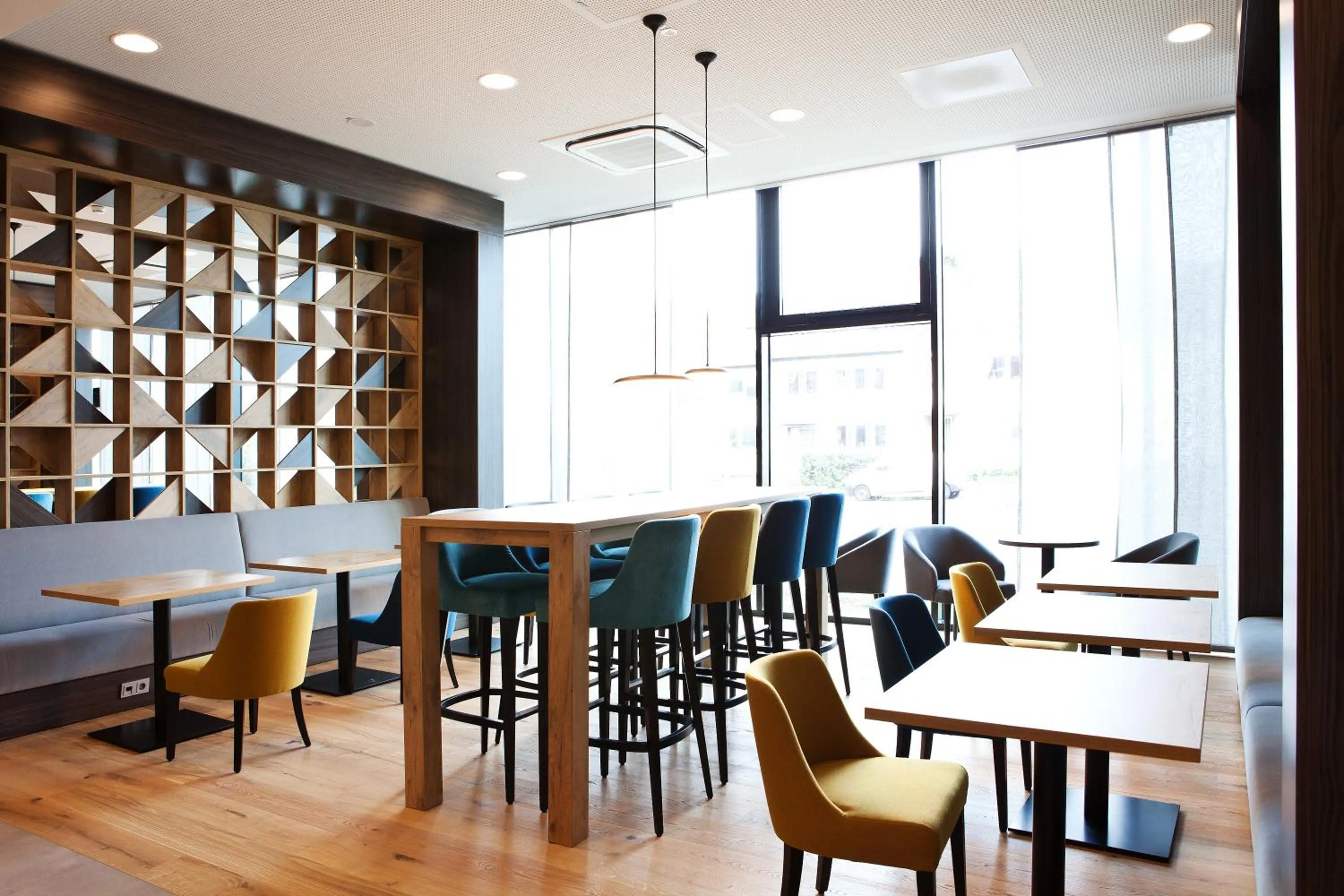 Restaurant/places to eat in Hampton By Hilton Aachen Tivoli