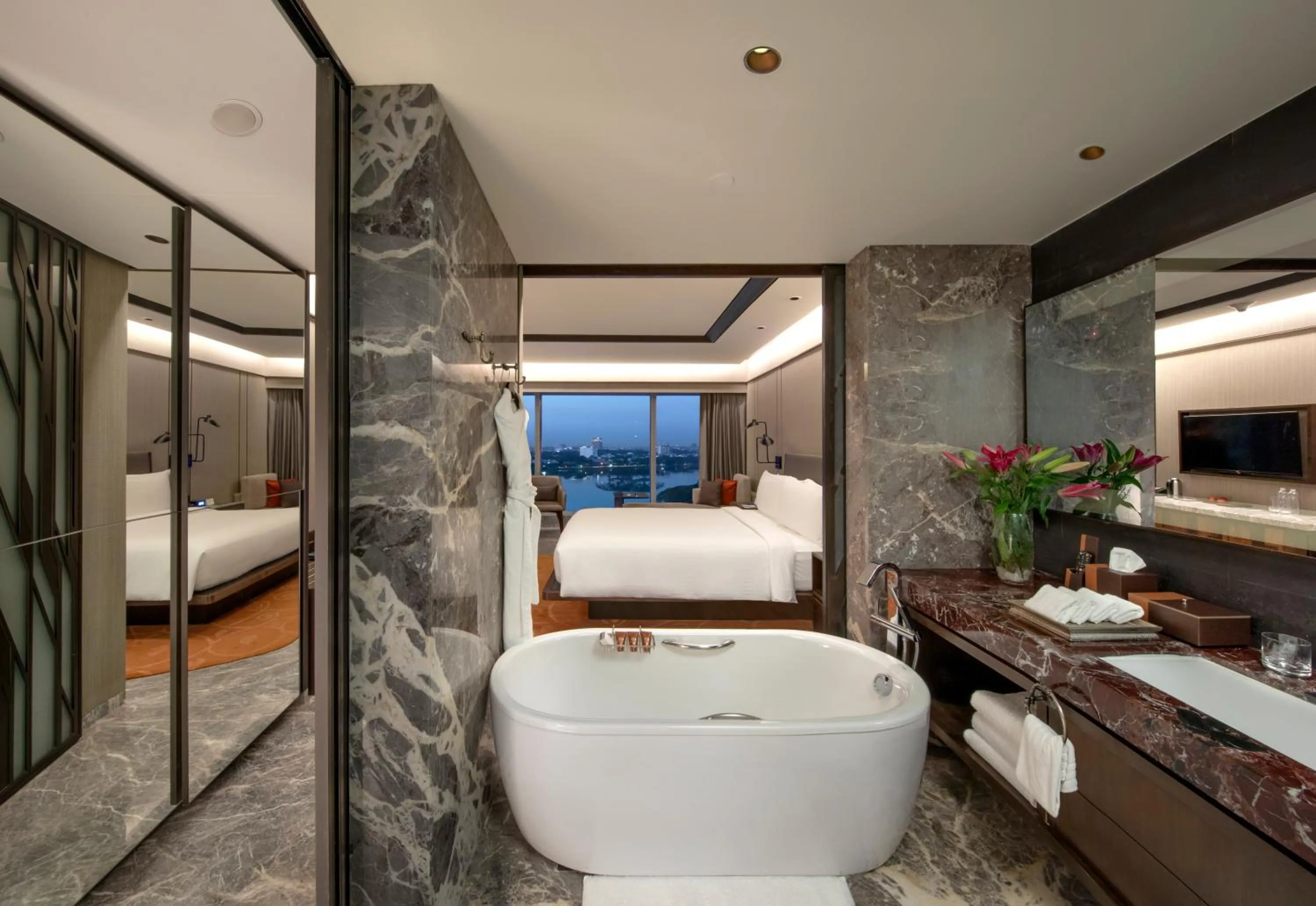 Bathroom, Bed in Conrad Bengaluru