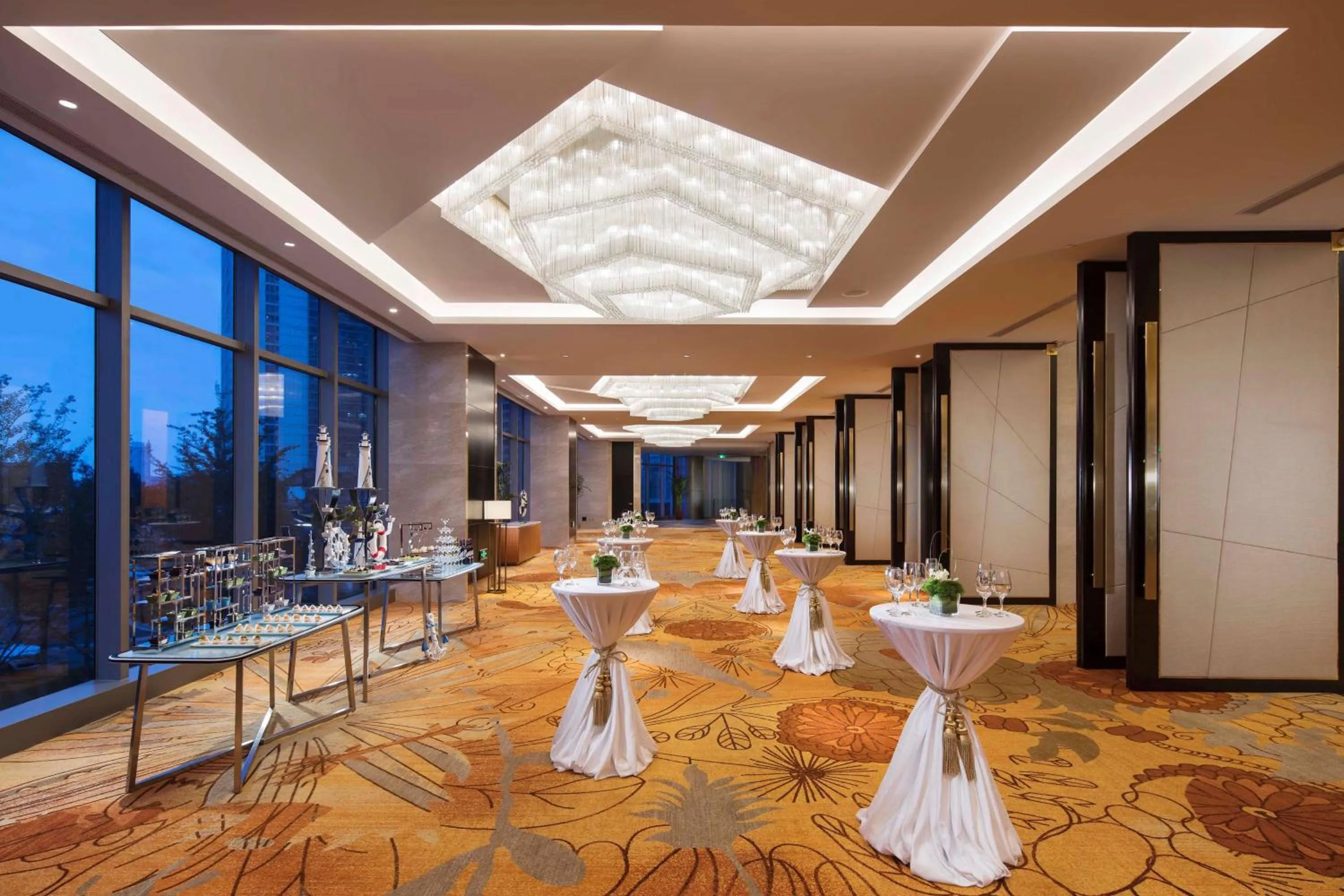 Meeting/conference room in Hilton Yantai