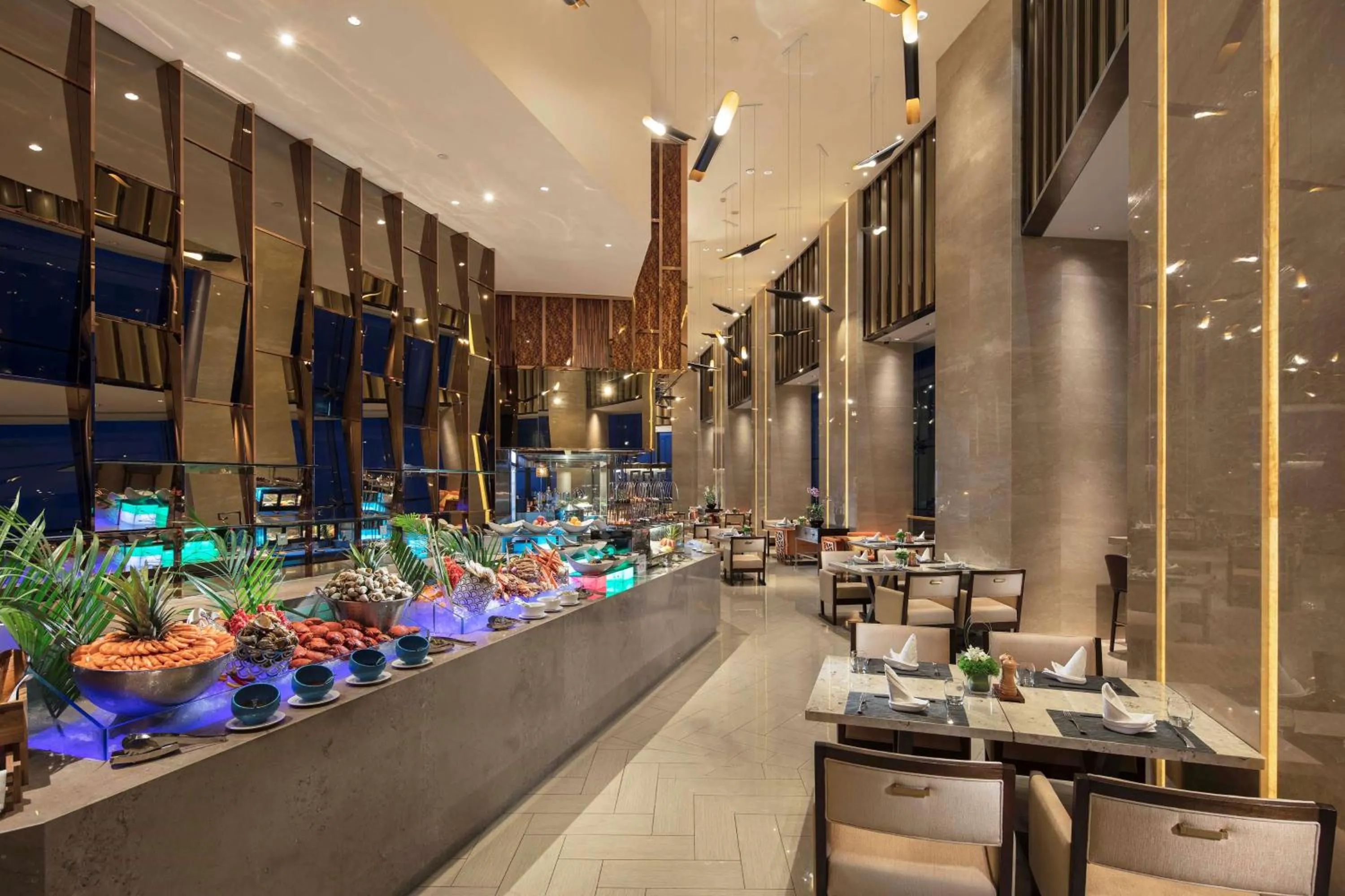 Restaurant/places to eat in Hilton Yantai