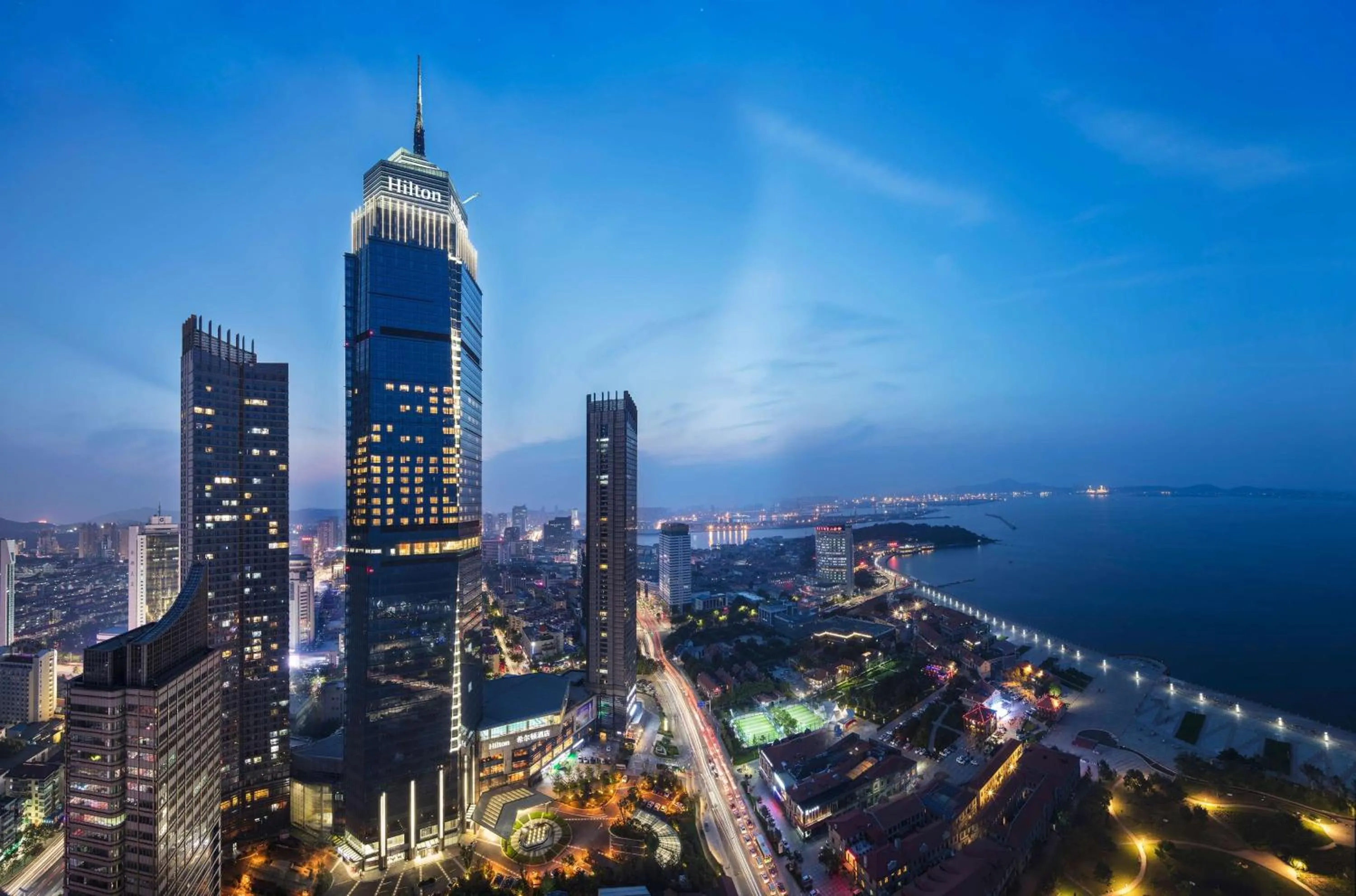 Property building in Hilton Yantai