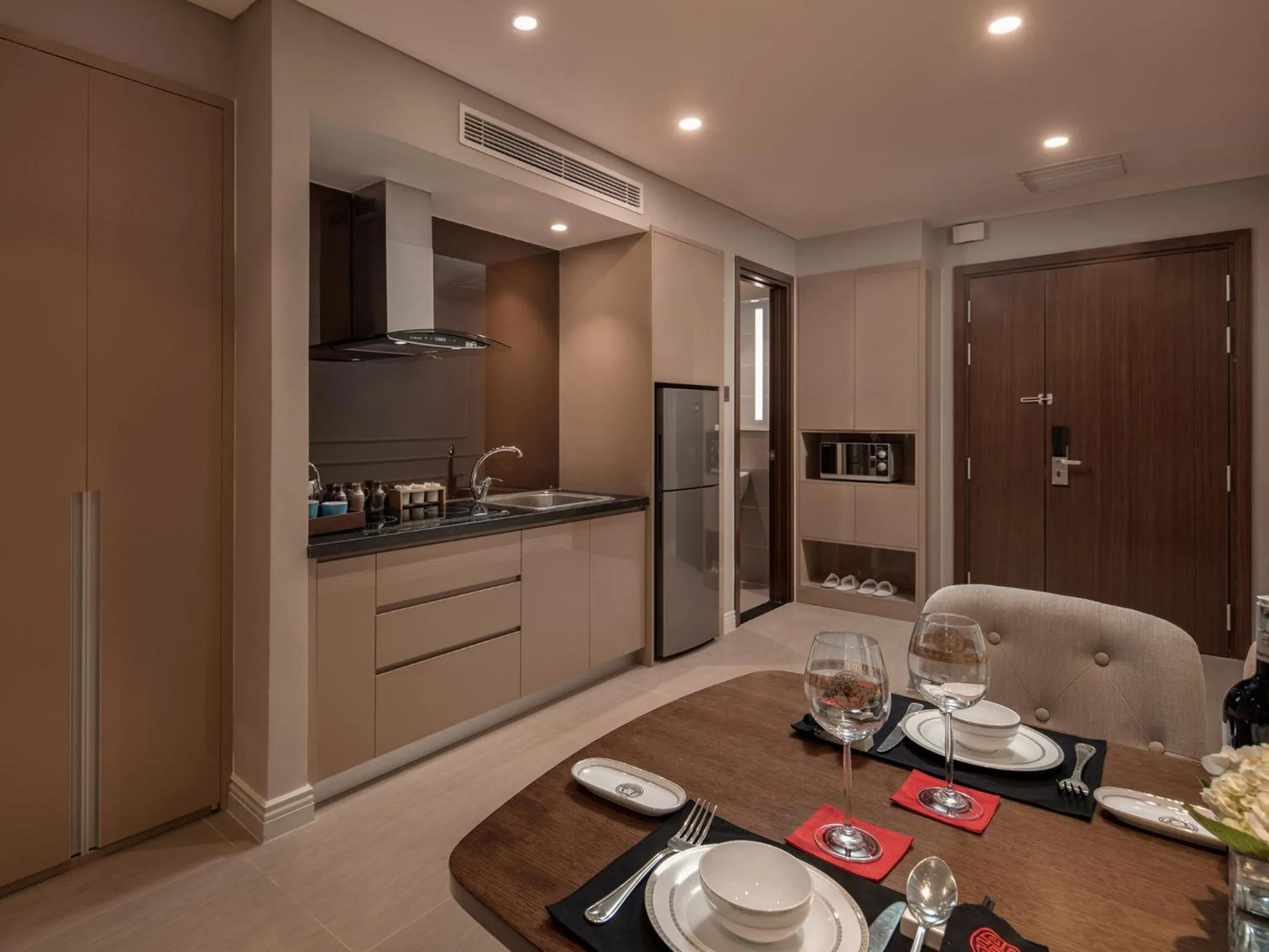 Kitchen or kitchenette in Altara Suites Da Nang by AHG