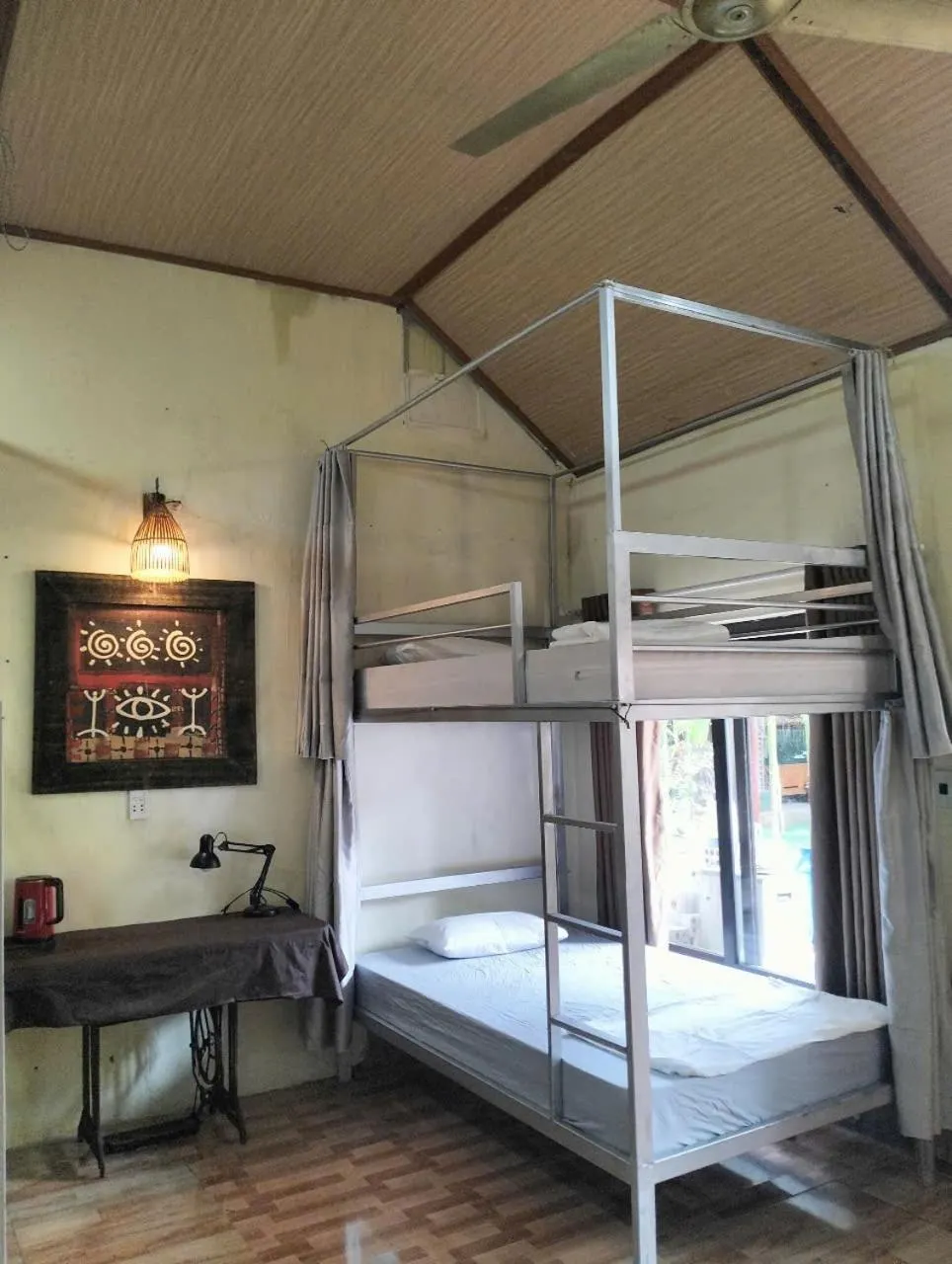 Bed in Highway 20 Homestay