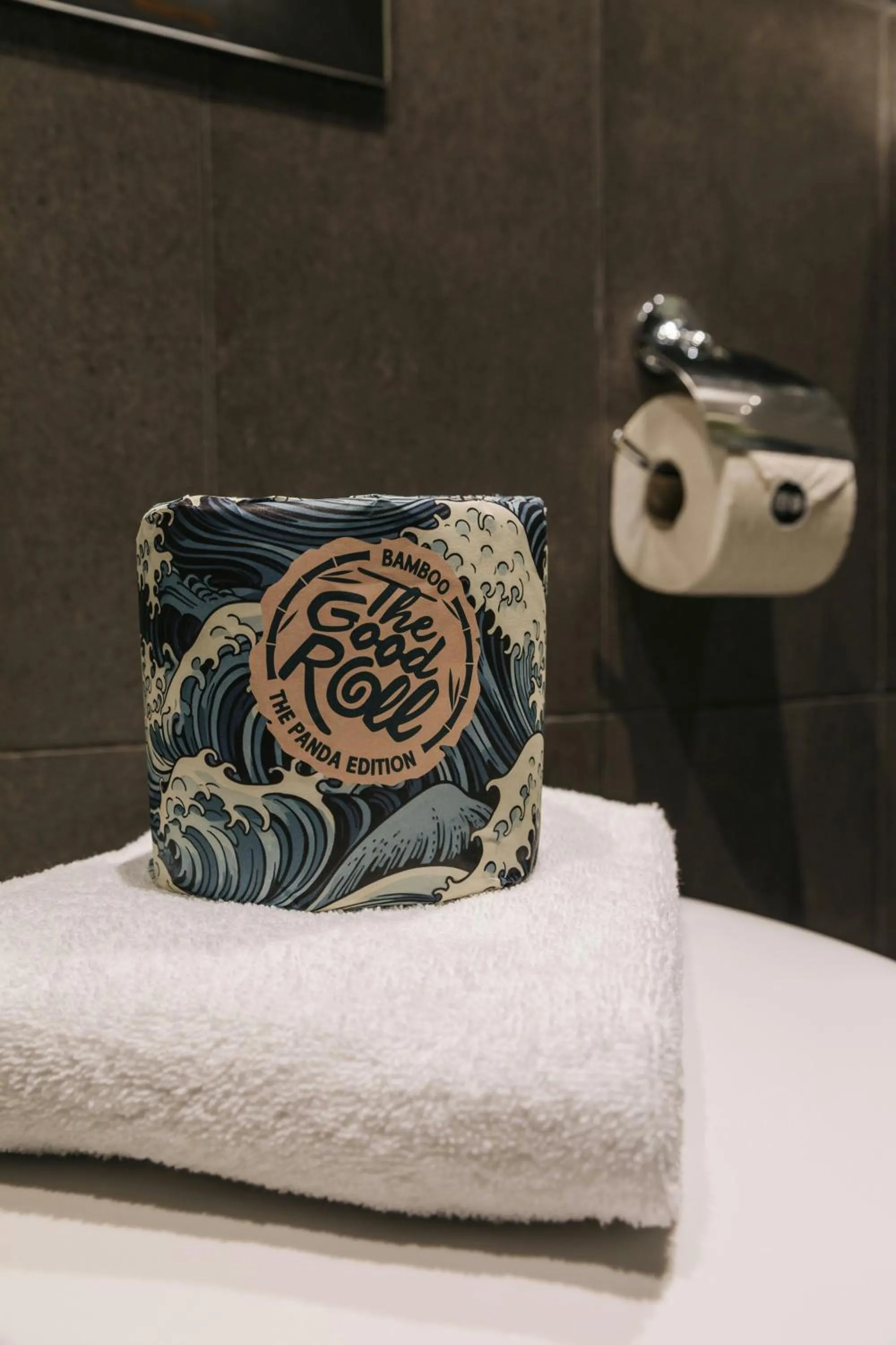 Bathroom, Bed in The Social Hub Maastricht