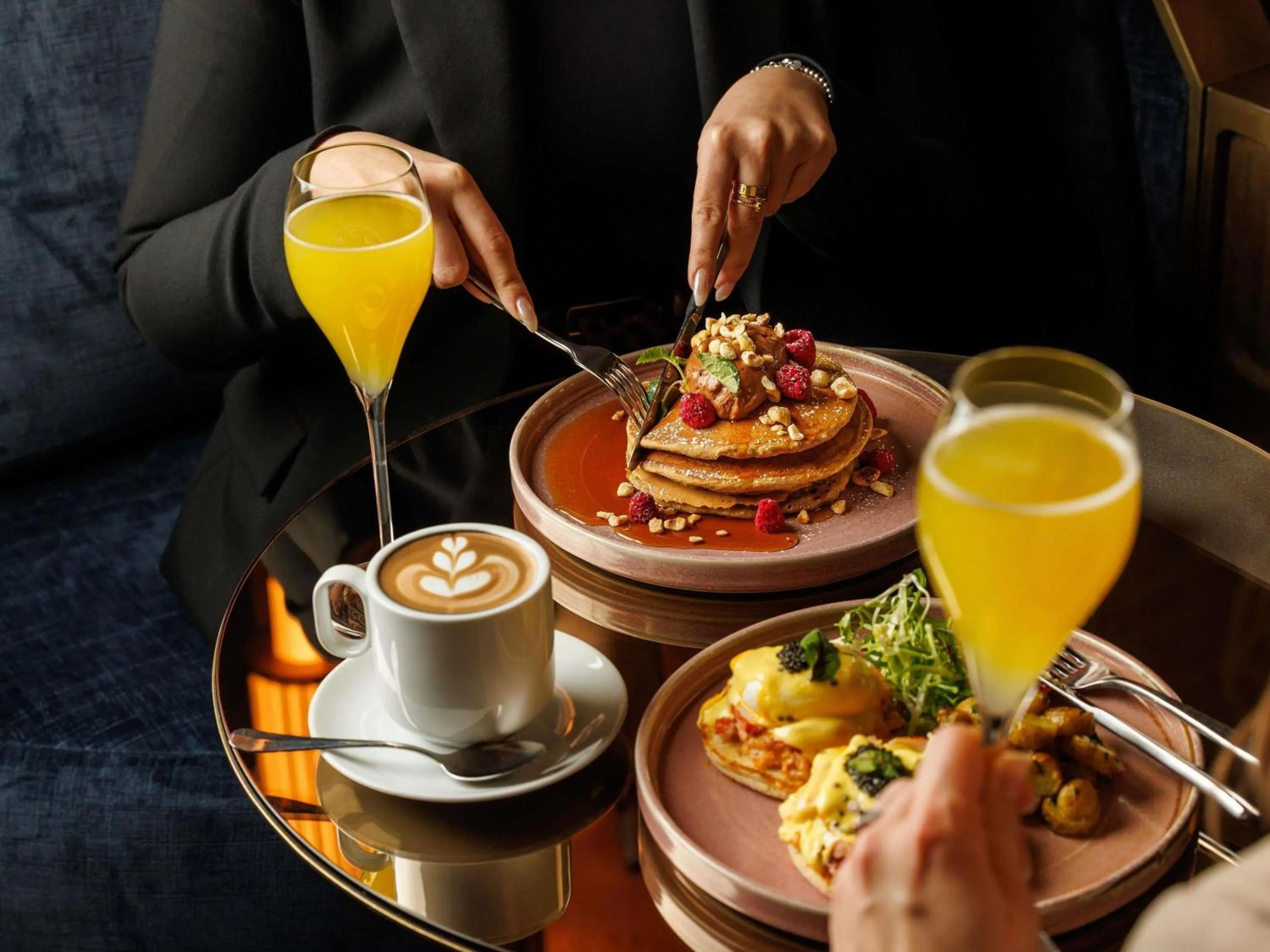 Restaurant/places to eat in Fairmont Royal York Hotel