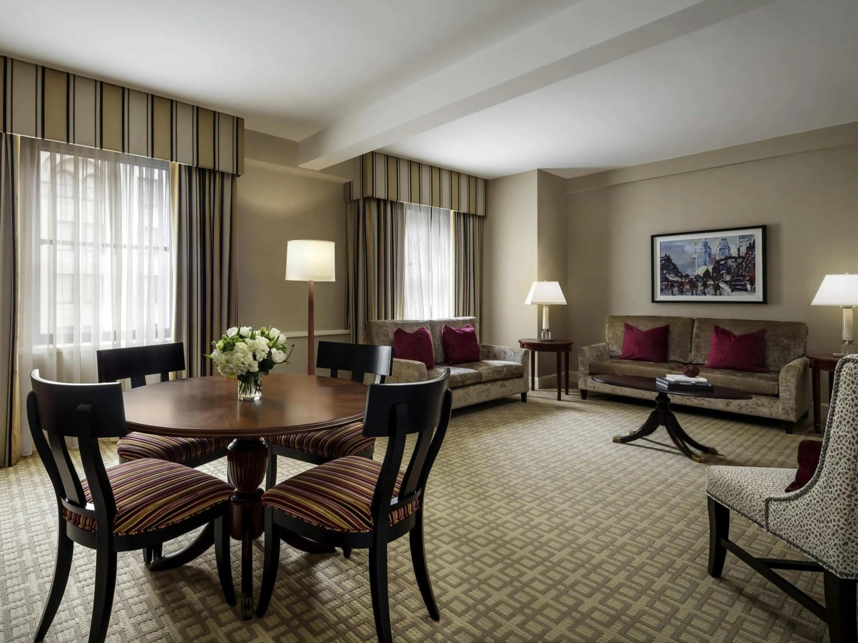 Bedroom in Fairmont Royal York Hotel