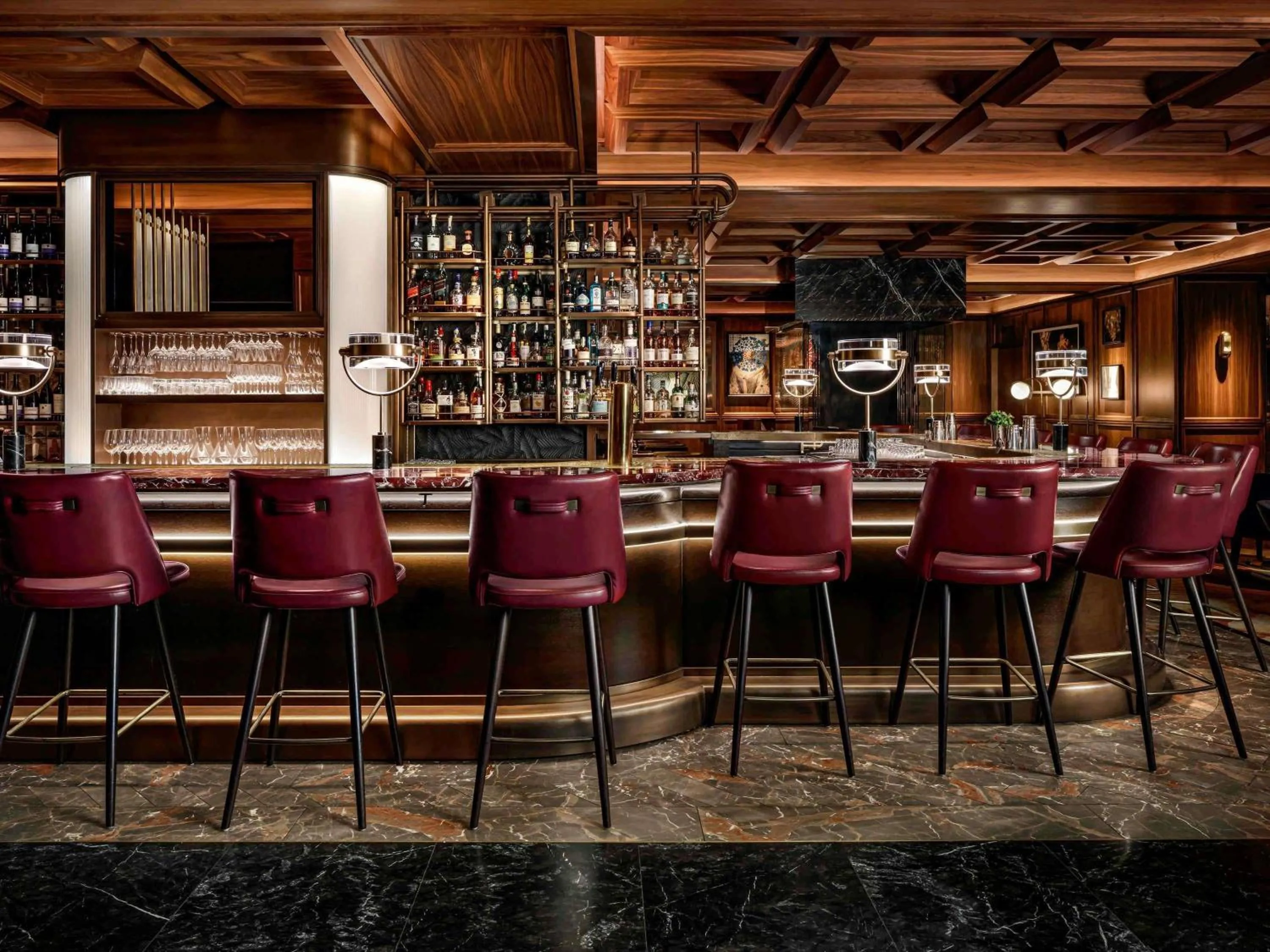 Lounge or bar in Fairmont Royal York Hotel