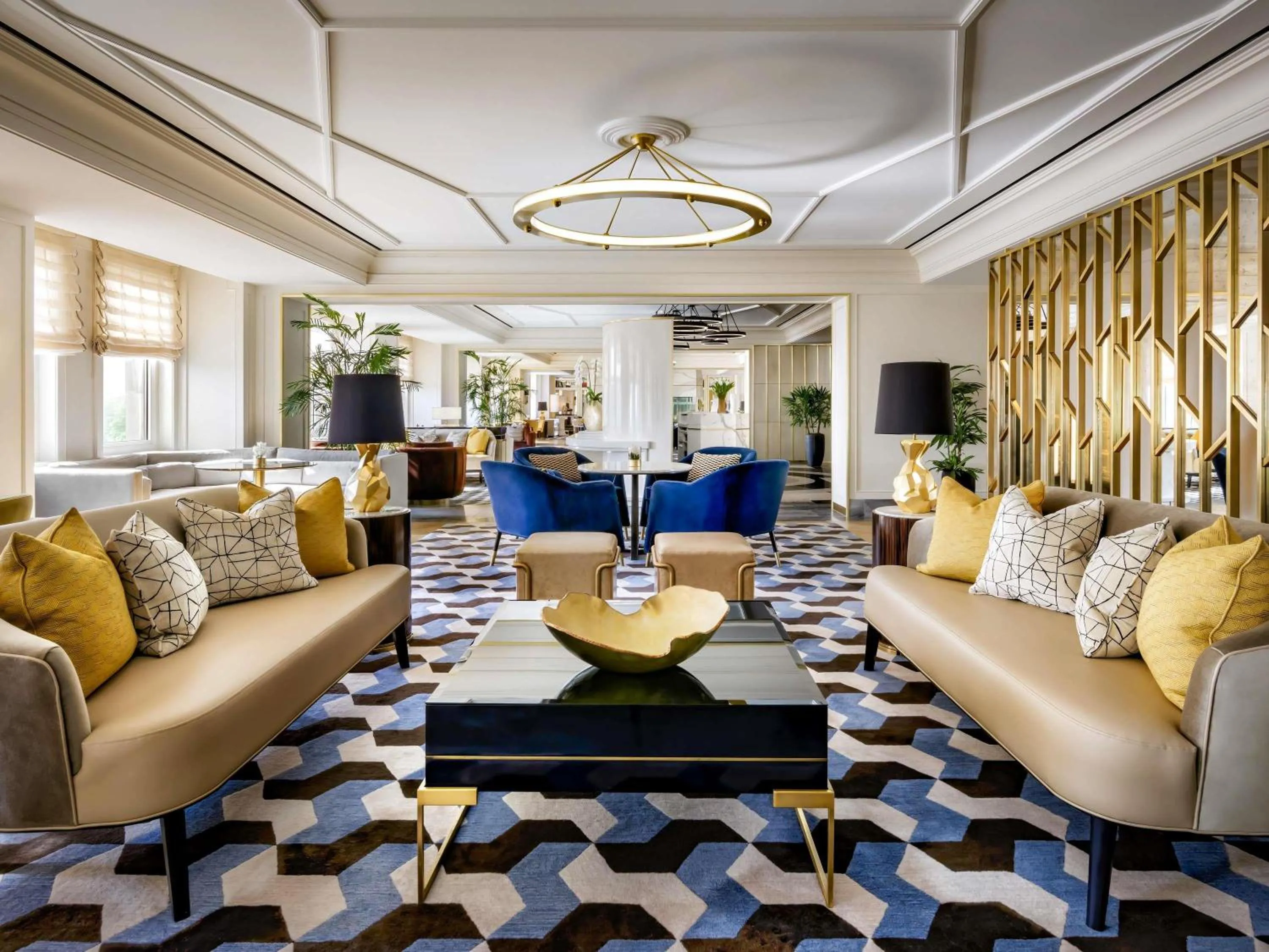 Bedroom in Fairmont Royal York Hotel