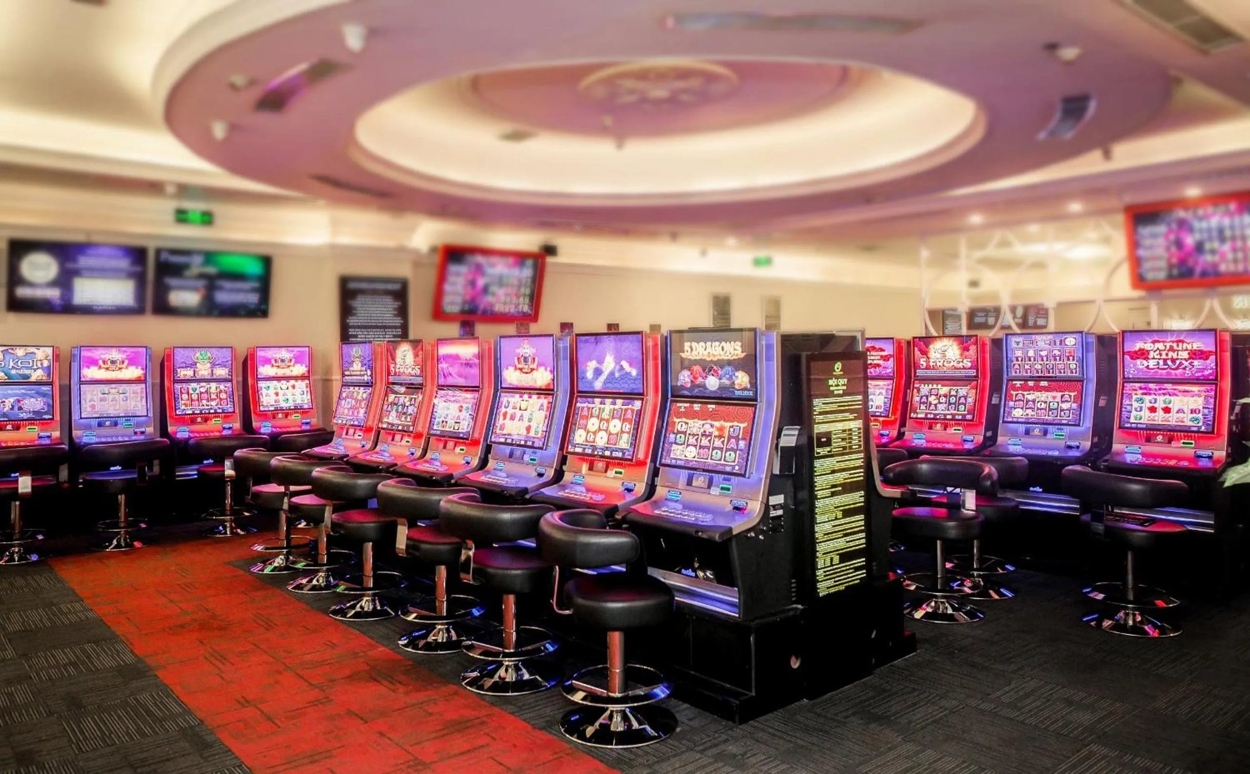 Casino in Muong Thanh Luxury Song Han Hotel