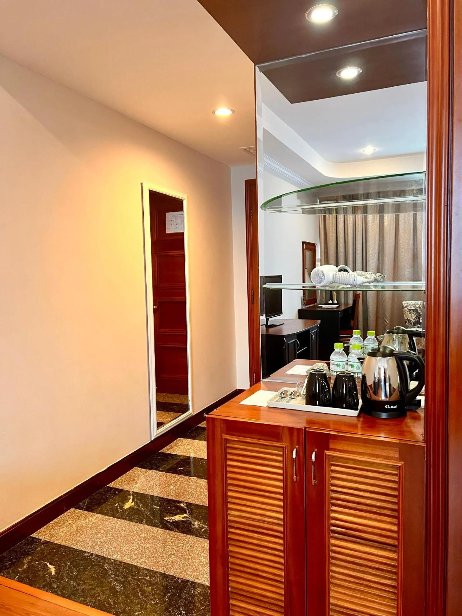 Coffee/tea facilities in Muong Thanh Luxury Song Han Hotel