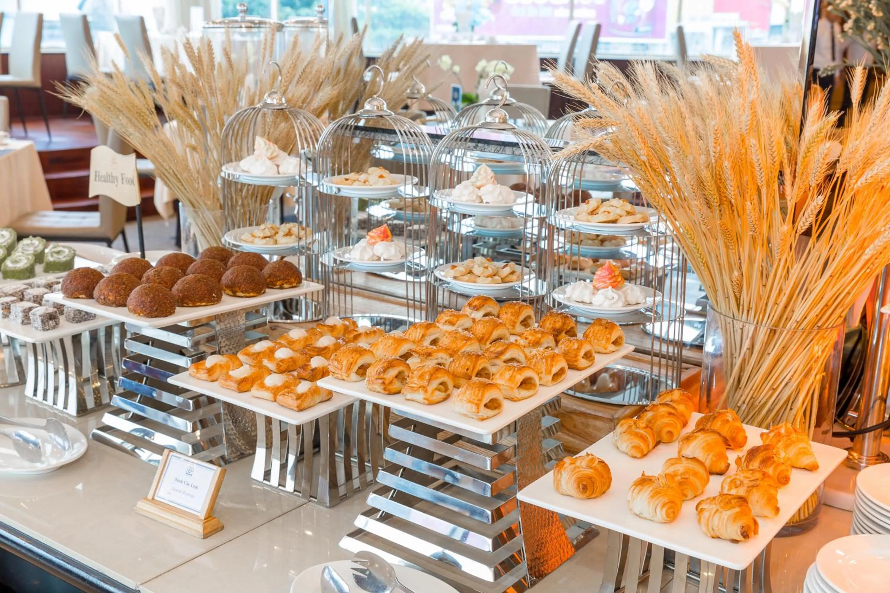 Restaurant/places to eat in Muong Thanh Luxury Song Han Hotel