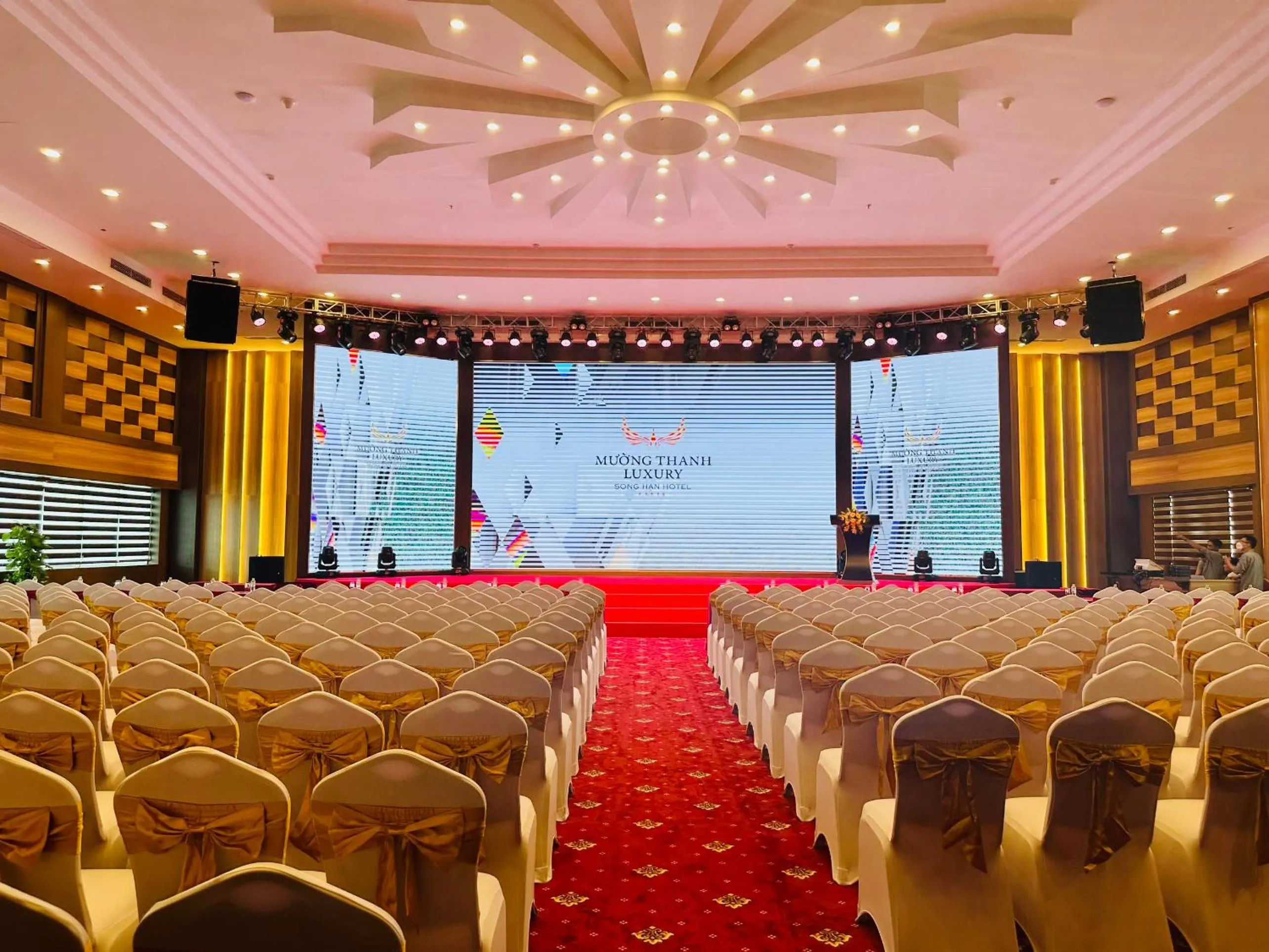 Banquet/Function facilities in Muong Thanh Luxury Song Han Hotel
