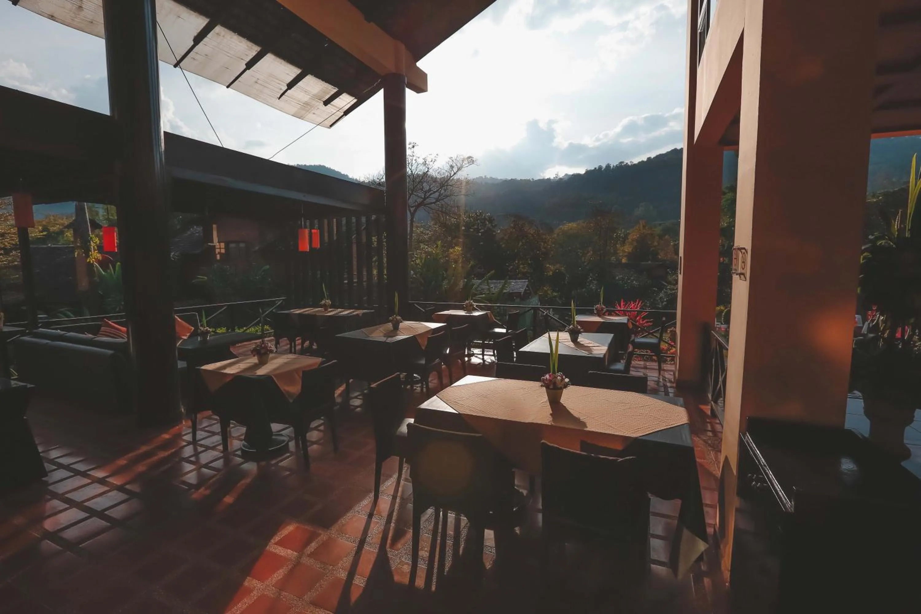 Restaurant/places to eat in Belle Villa Resort, Chiang Mai