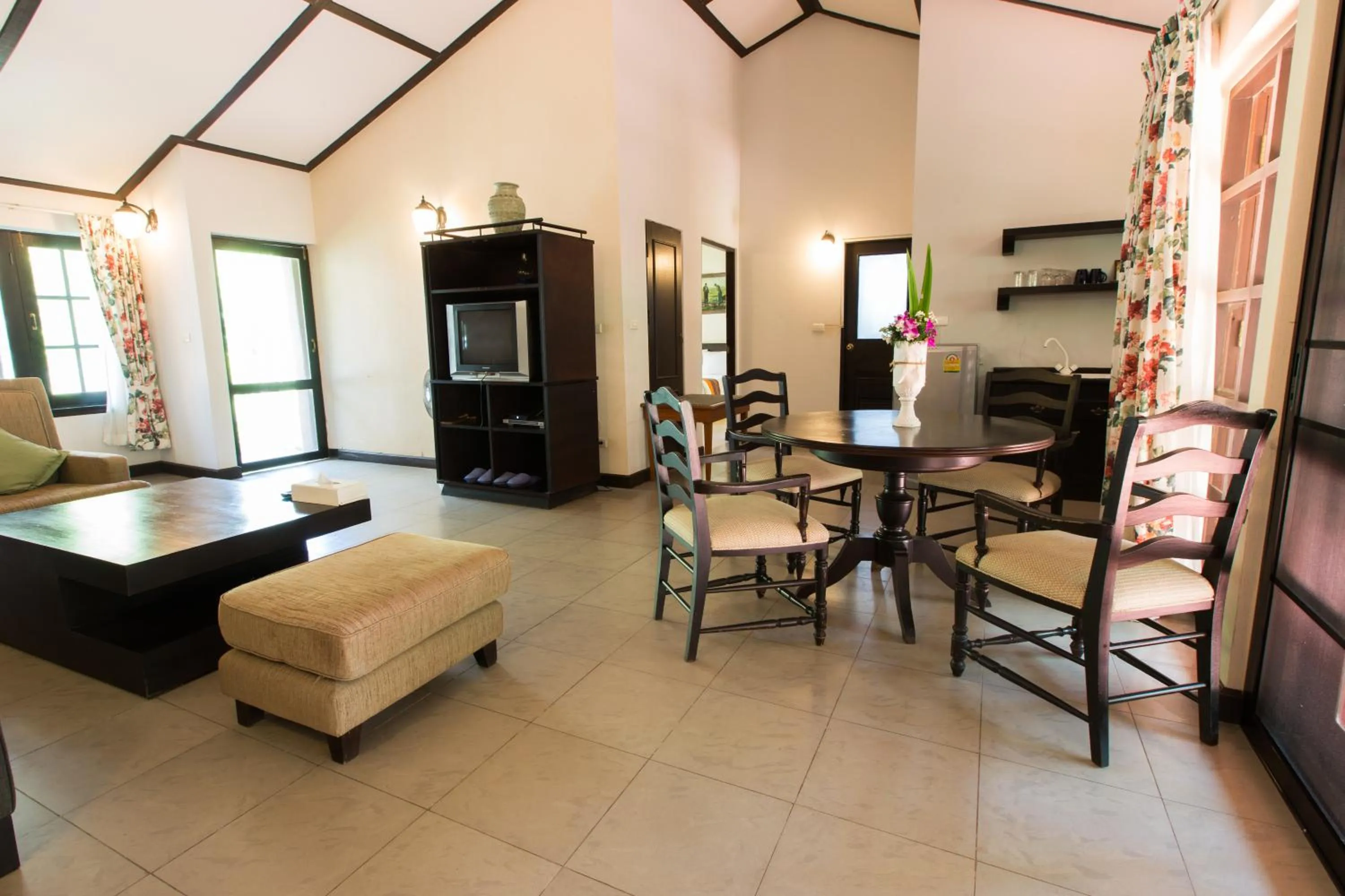 Living room in Belle Villa Resort, Chiang Mai